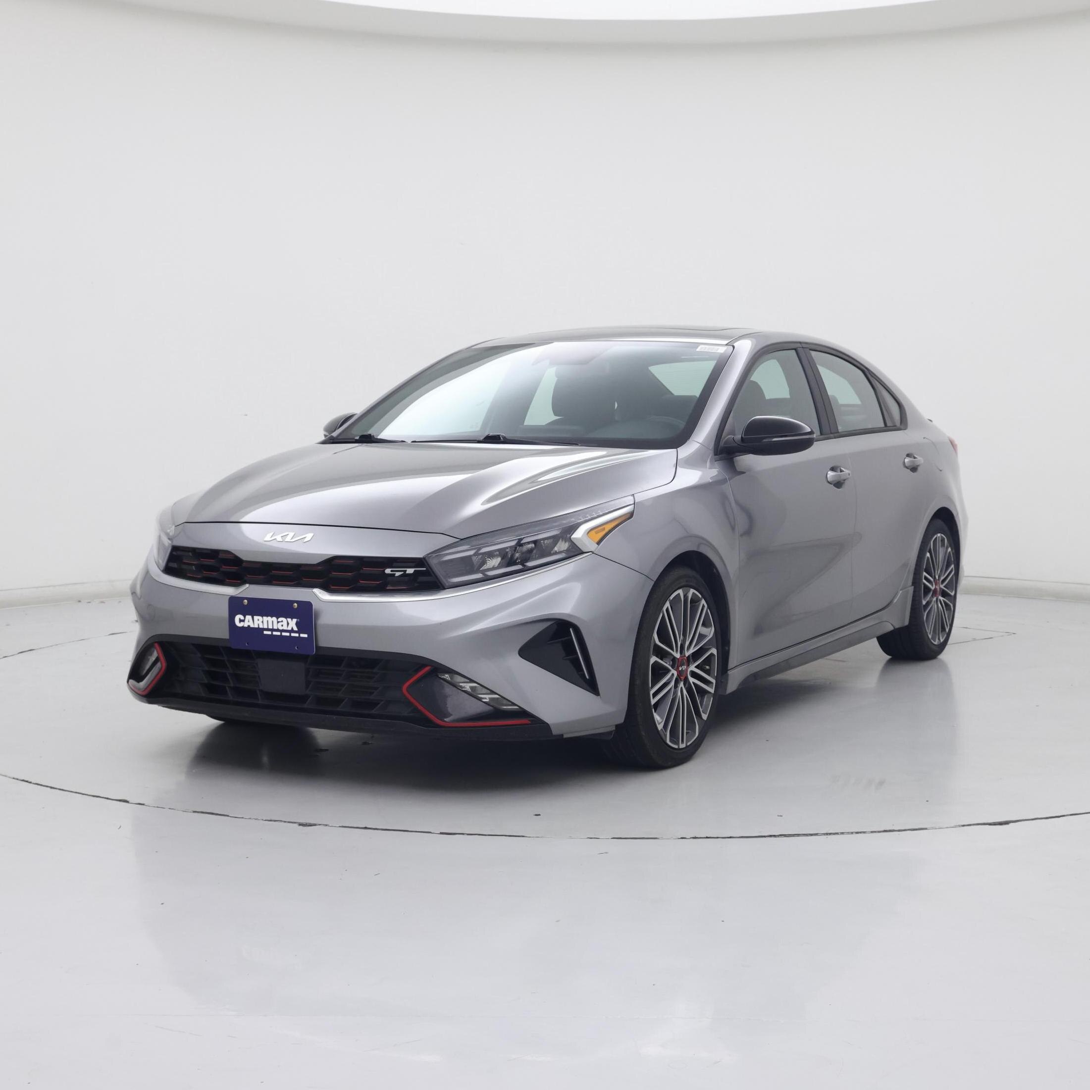 Thumbnail: 2023 Kia Forte - 4