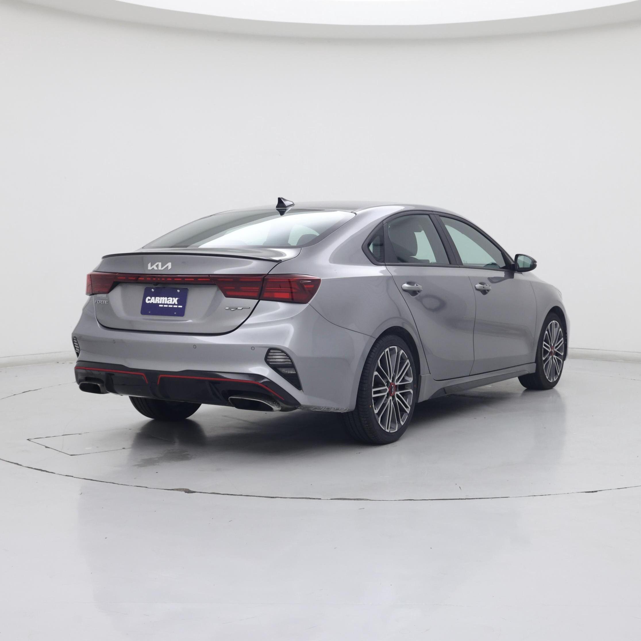 Thumbnail: 2023 Kia Forte - 8