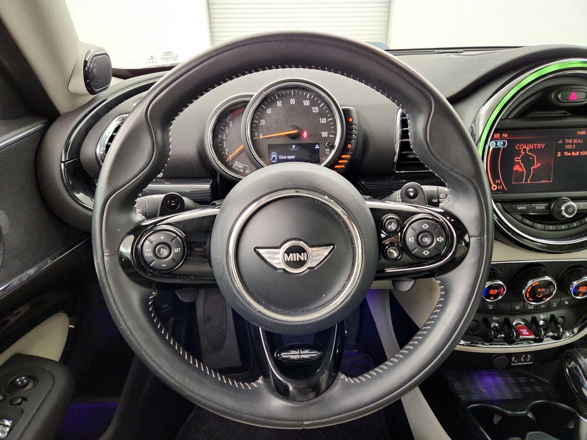 Thumbnail: 2016 MINI Cooper Clubman - 10