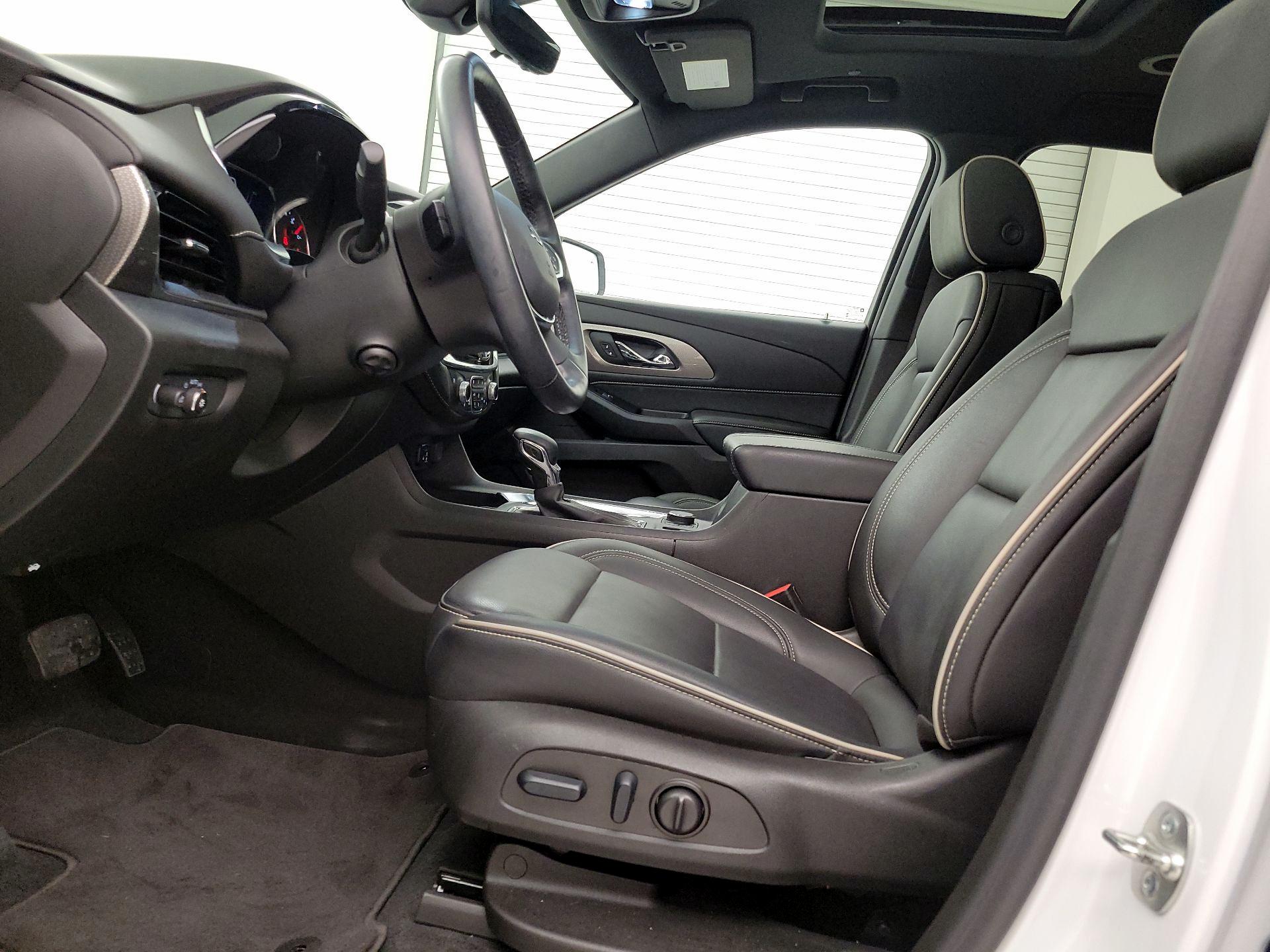 Thumbnail: 2024 Chevrolet Traverse - 11