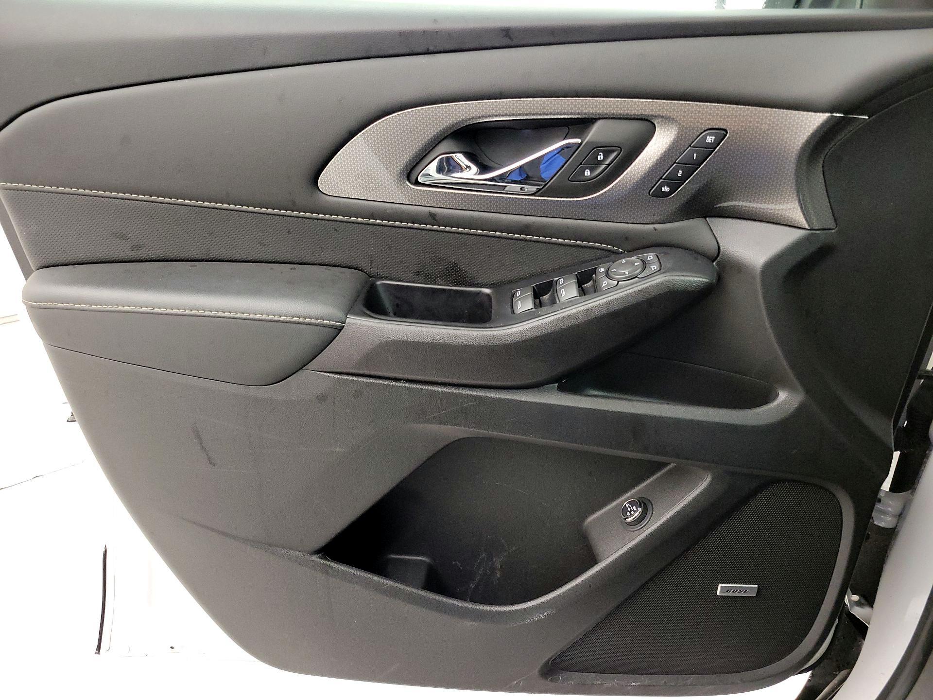 Thumbnail: 2024 Chevrolet Traverse - 12