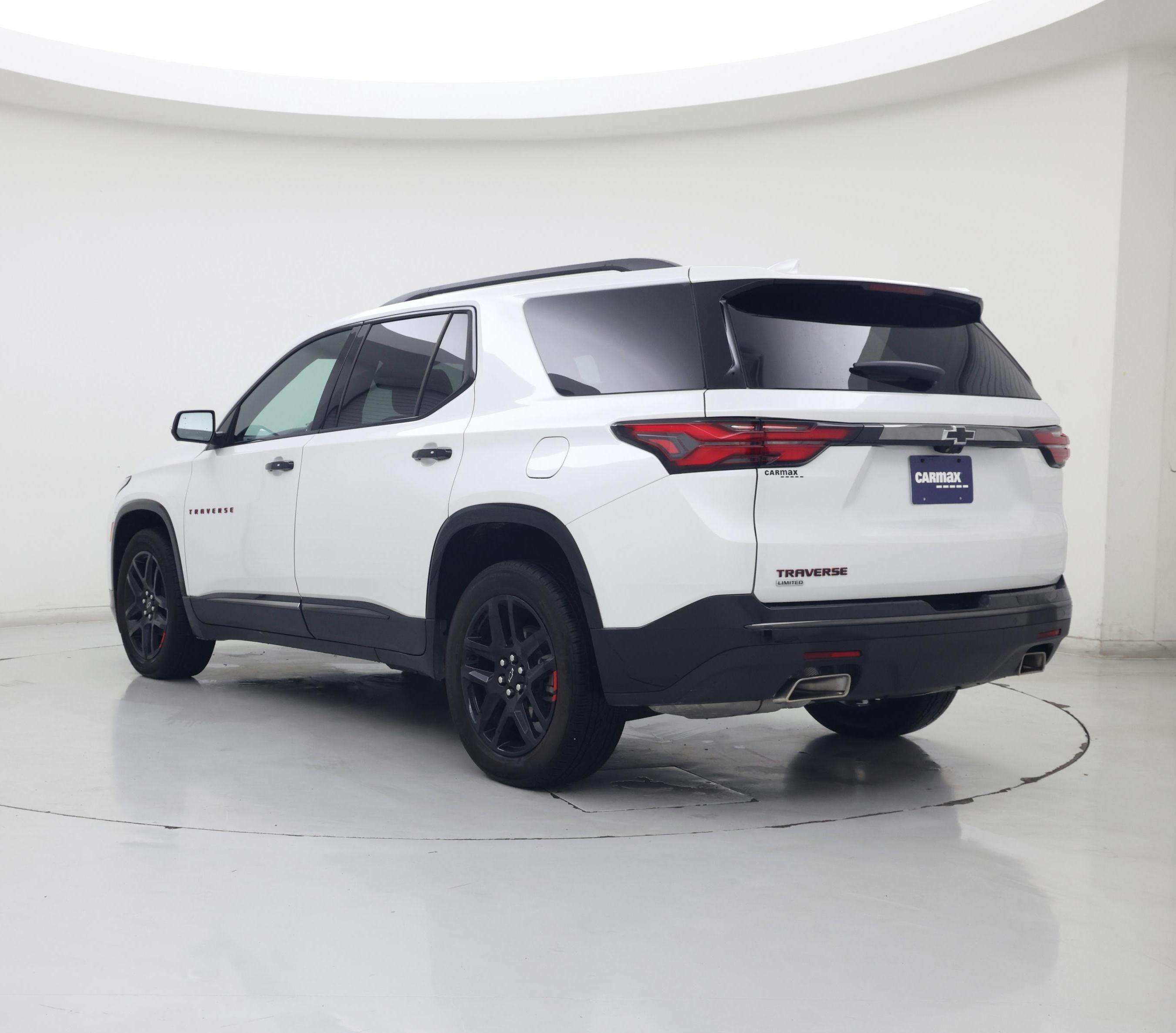 Thumbnail: 2024 Chevrolet Traverse - 2