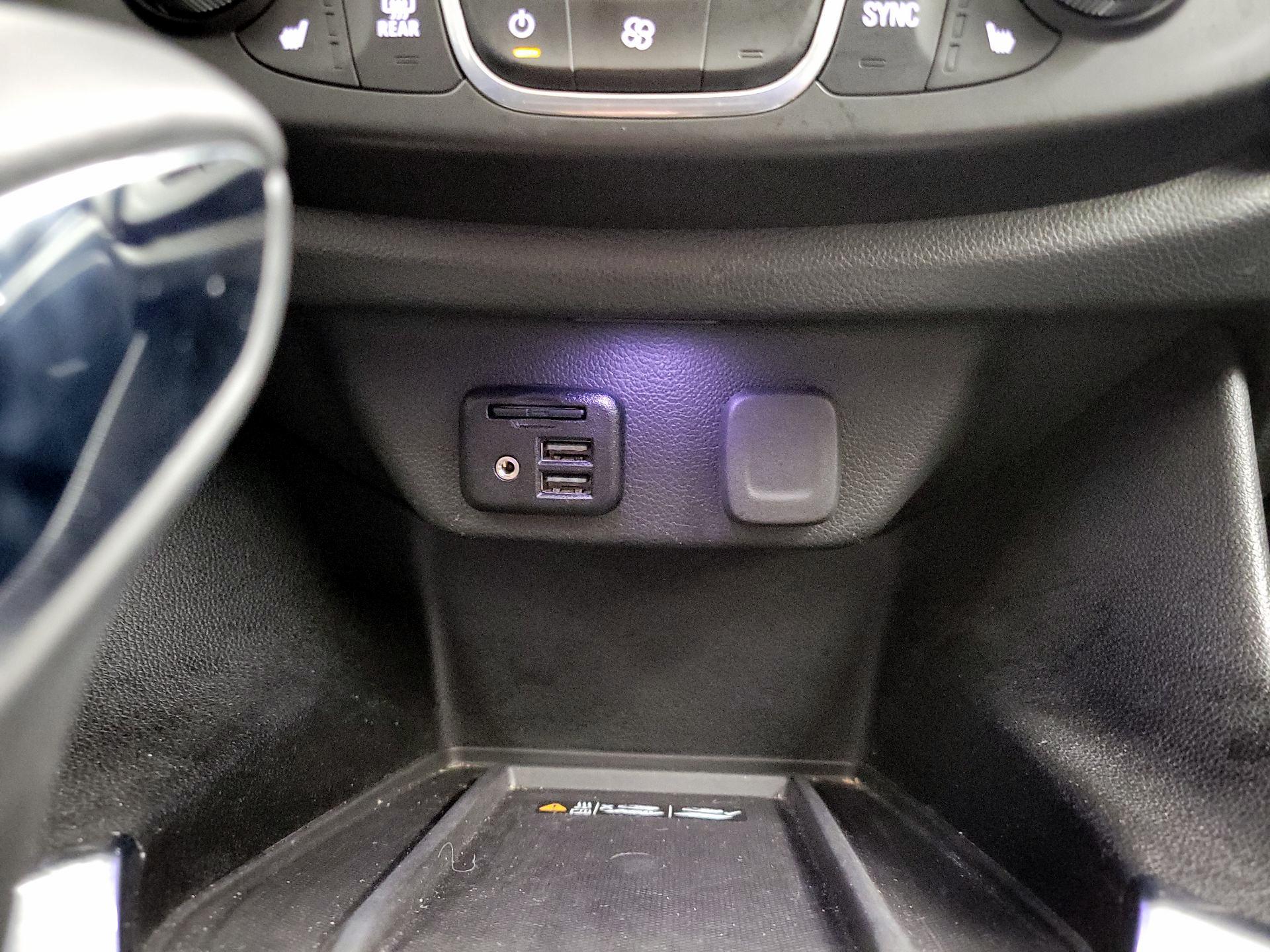 Thumbnail: 2024 Chevrolet Traverse - 19