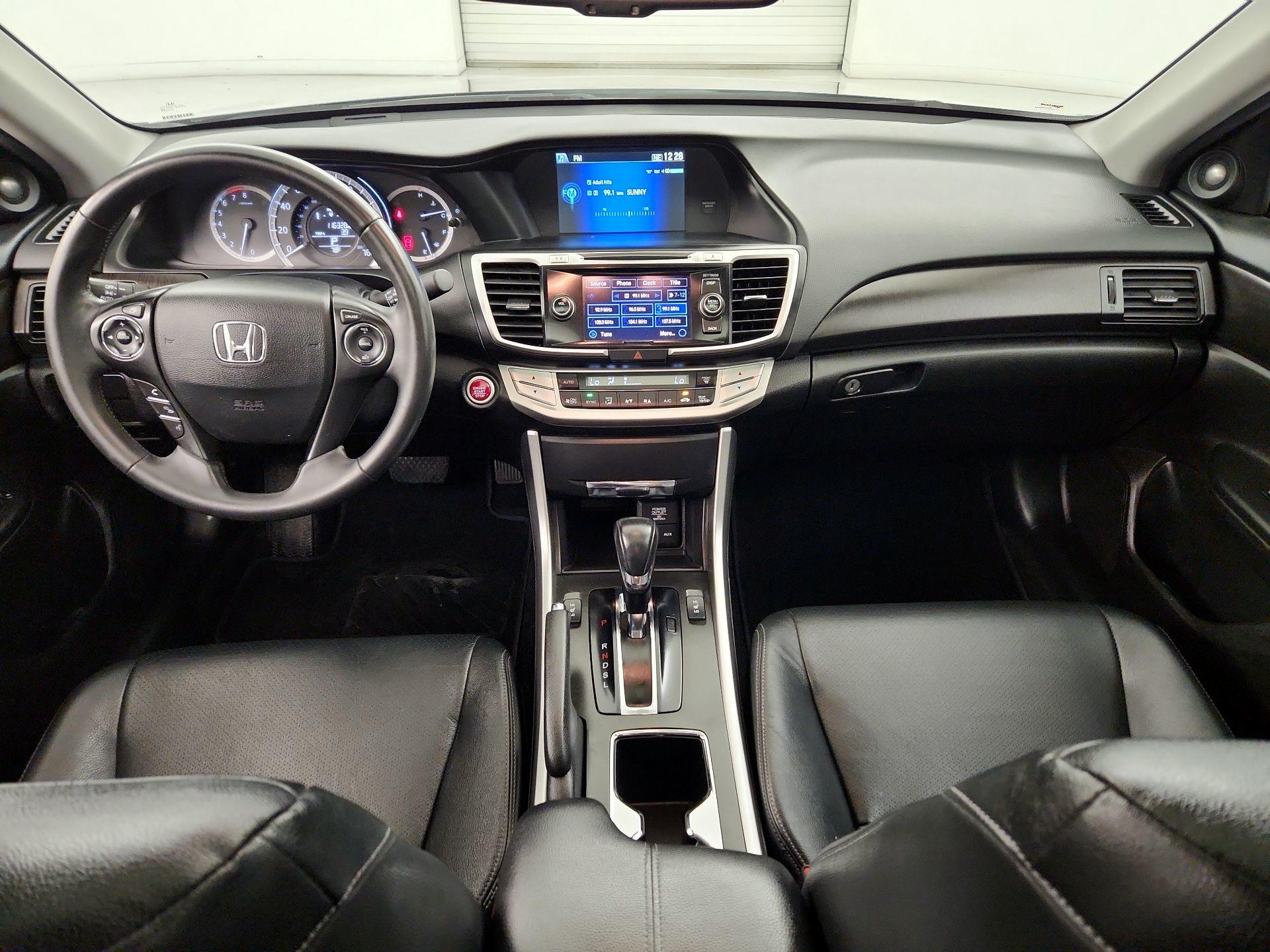 Thumbnail: 2015 Honda Accord - 9