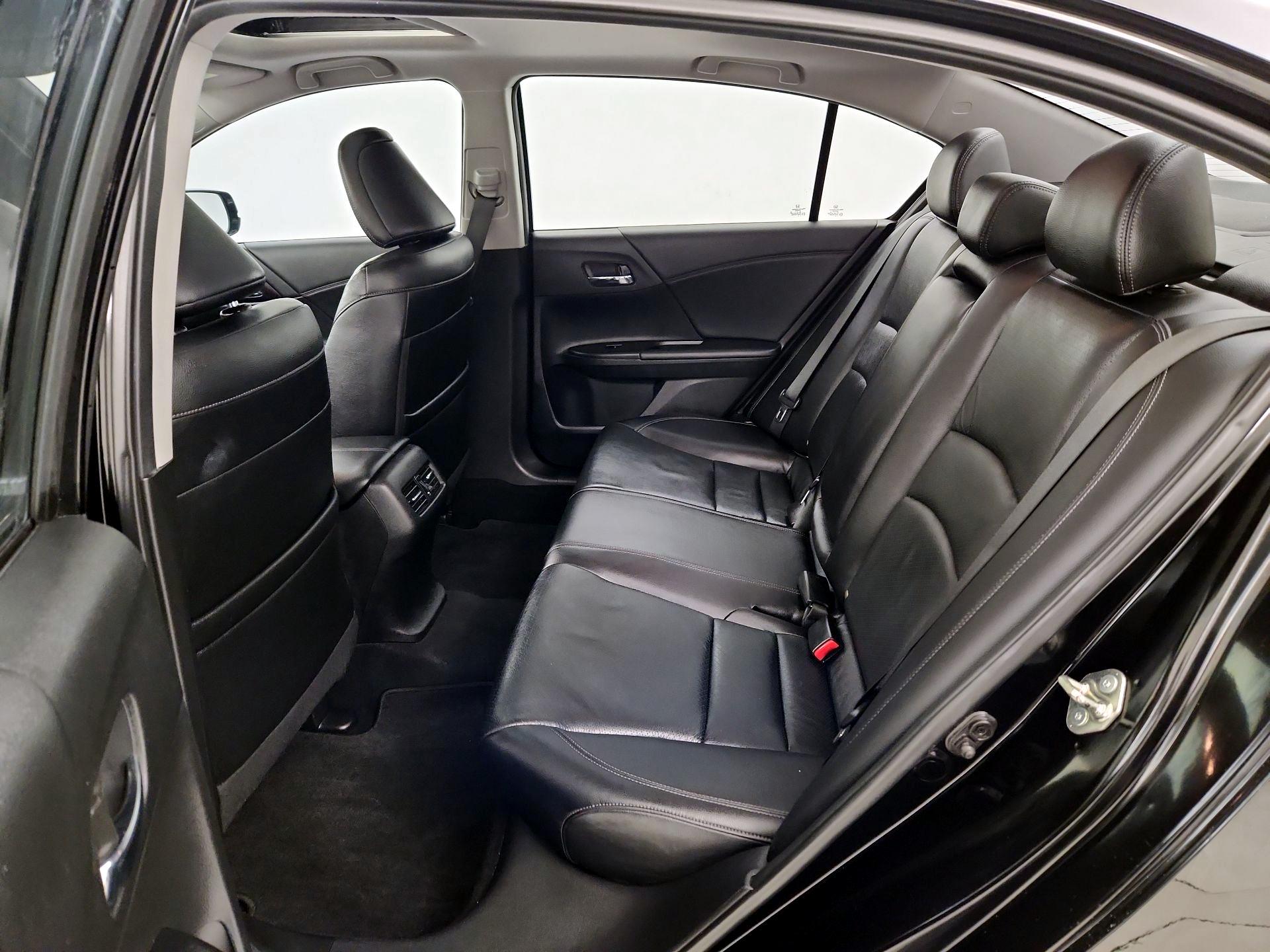 Thumbnail: 2015 Honda Accord - 20