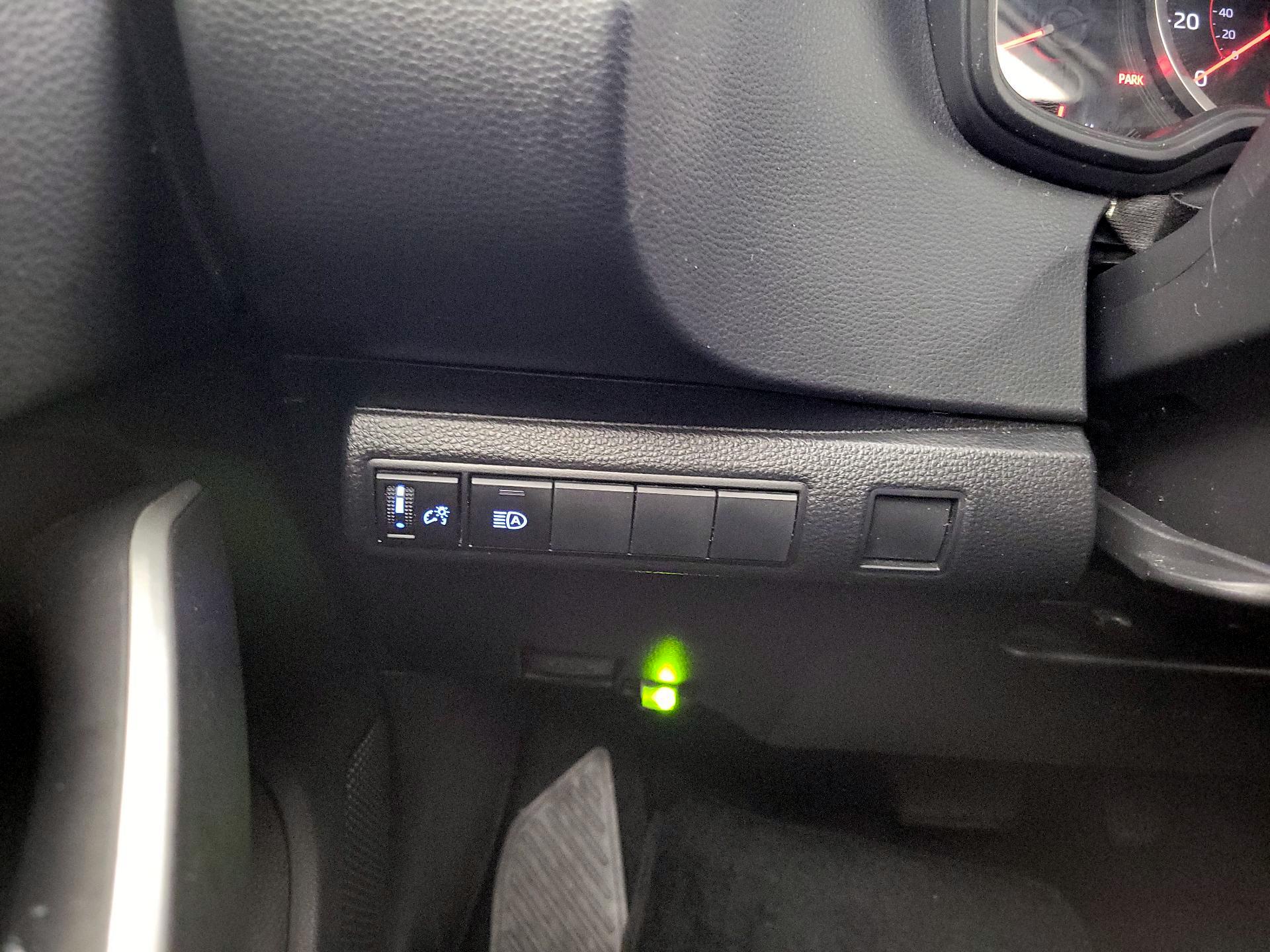 Thumbnail: 2022 Toyota Corolla - 13