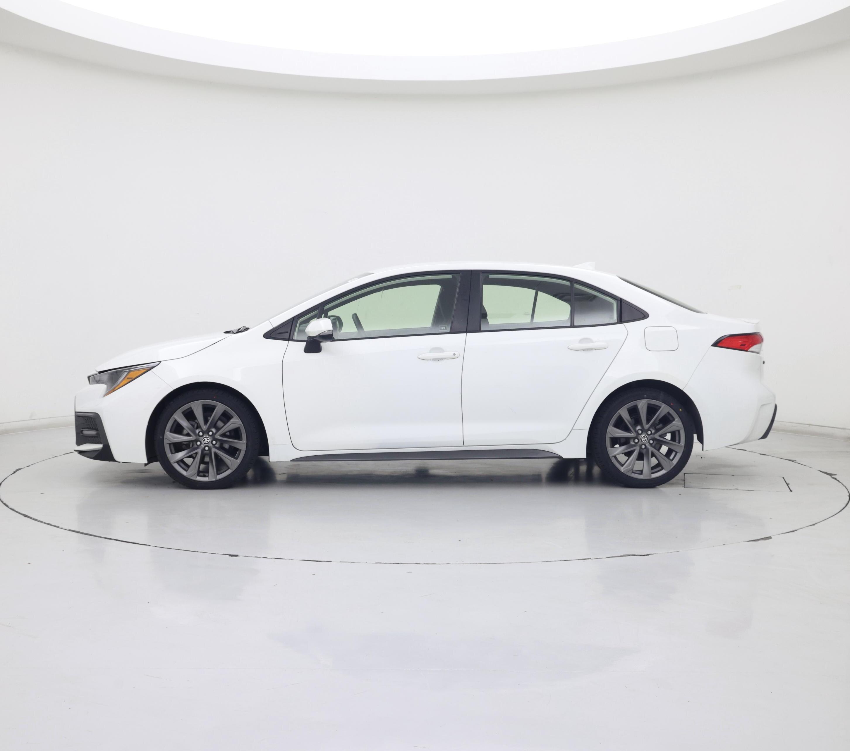 Thumbnail: 2022 Toyota Corolla - 3