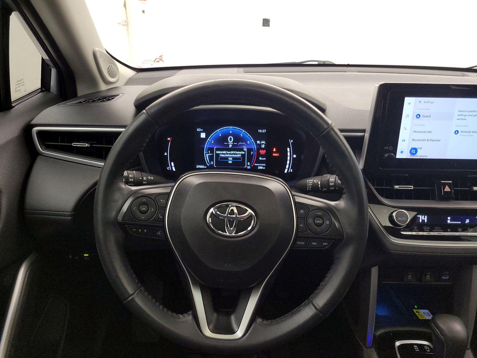 Thumbnail: 2023 Toyota Corolla Cross - 10