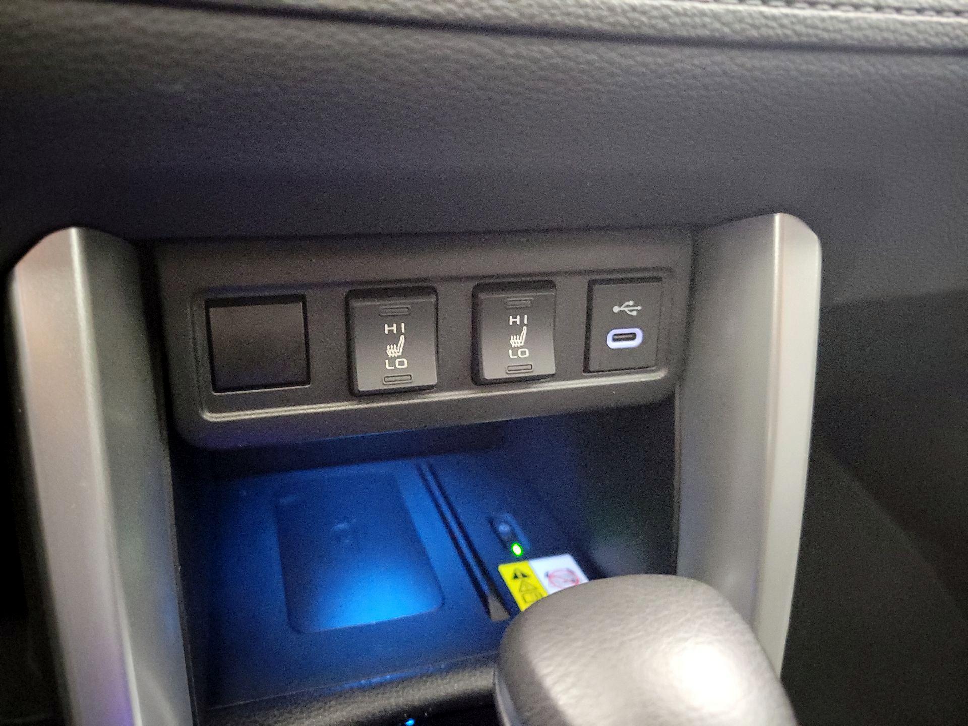 Thumbnail: 2023 Toyota Corolla Cross - 18