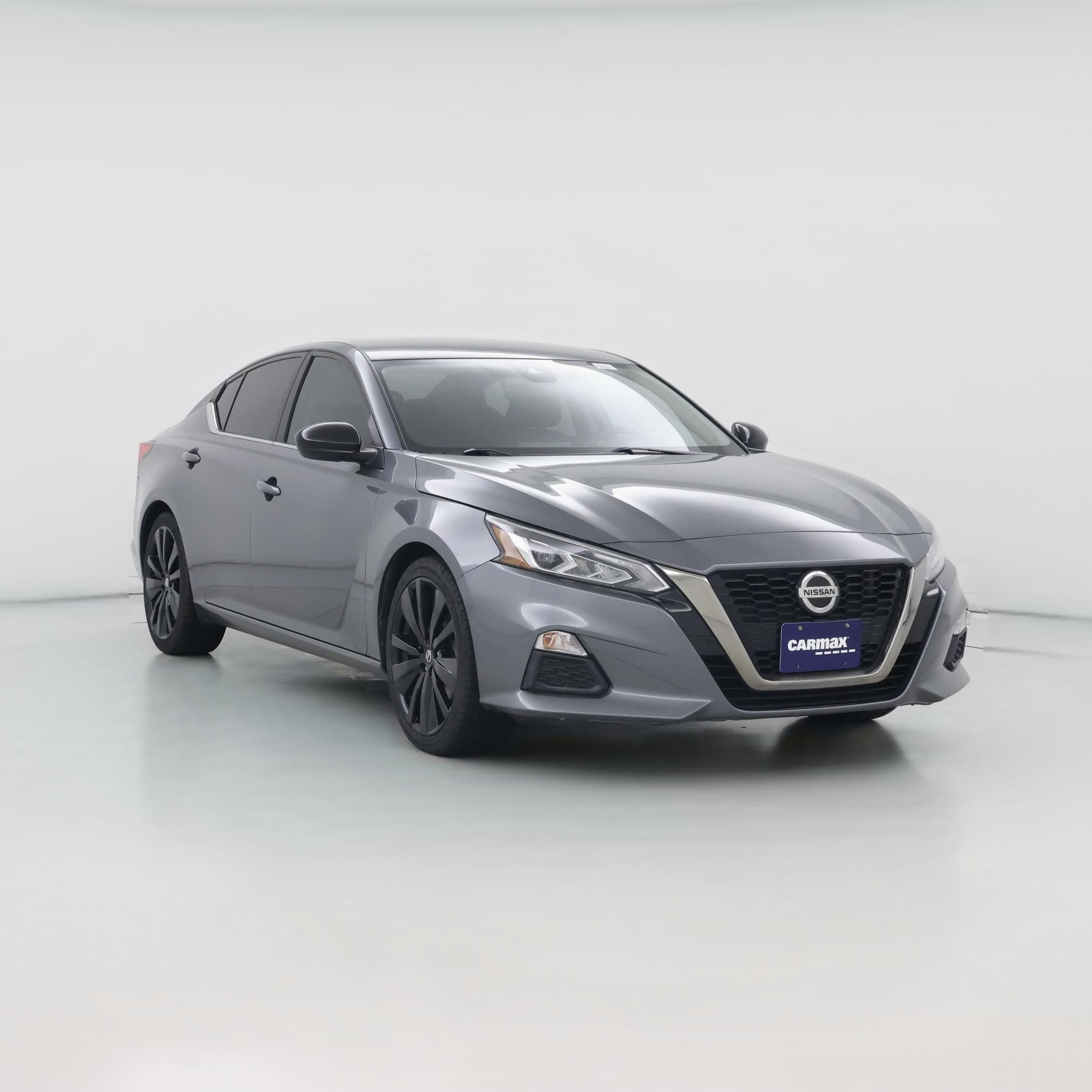 Thumbnail: 2020 Nissan Altima - 1