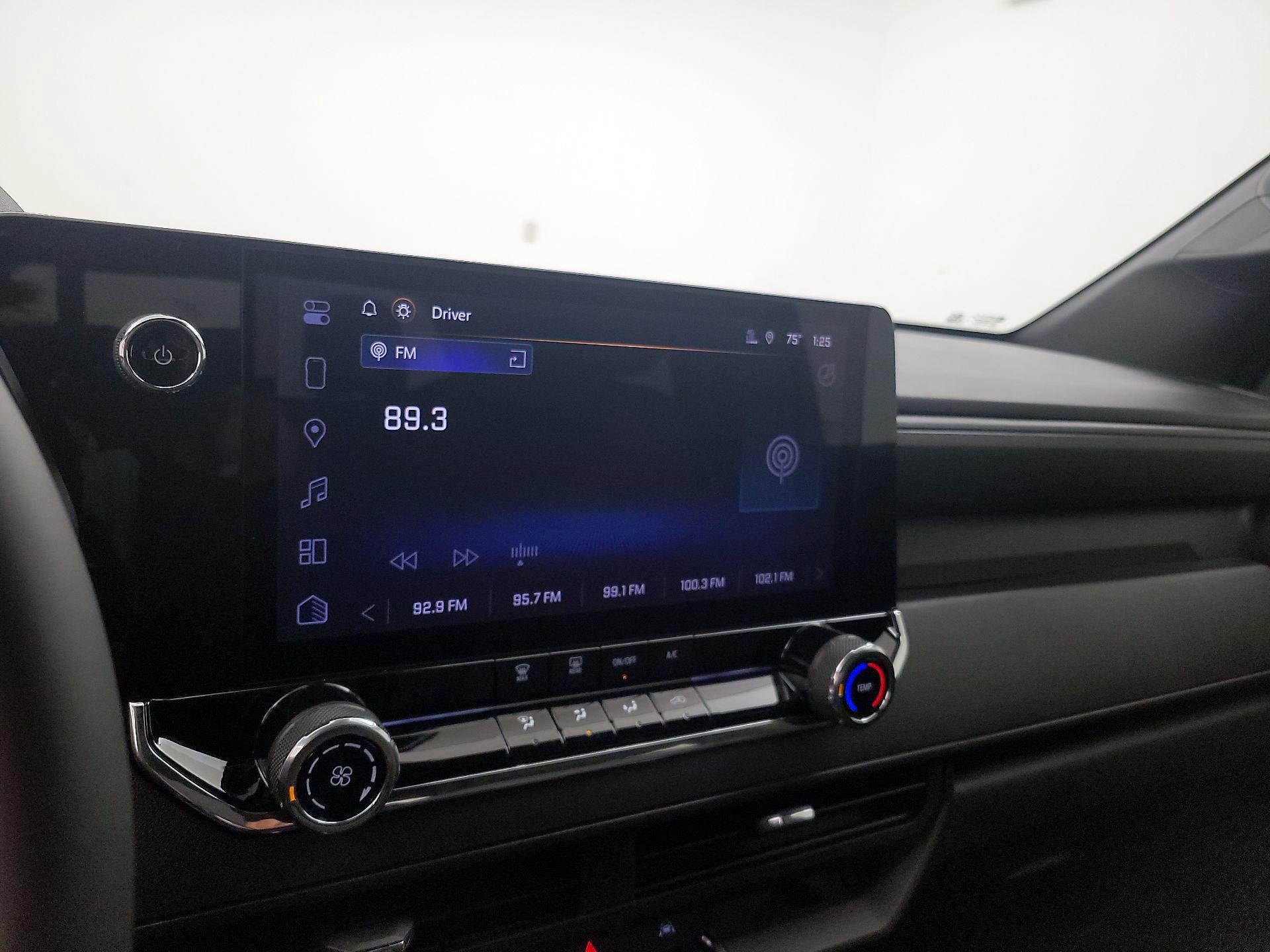 Thumbnail: 2025 Chevrolet Colorado - 16