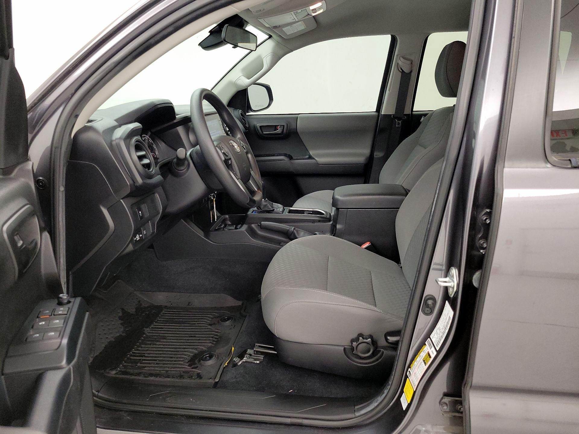 Thumbnail: 2022 Toyota Tacoma - 11