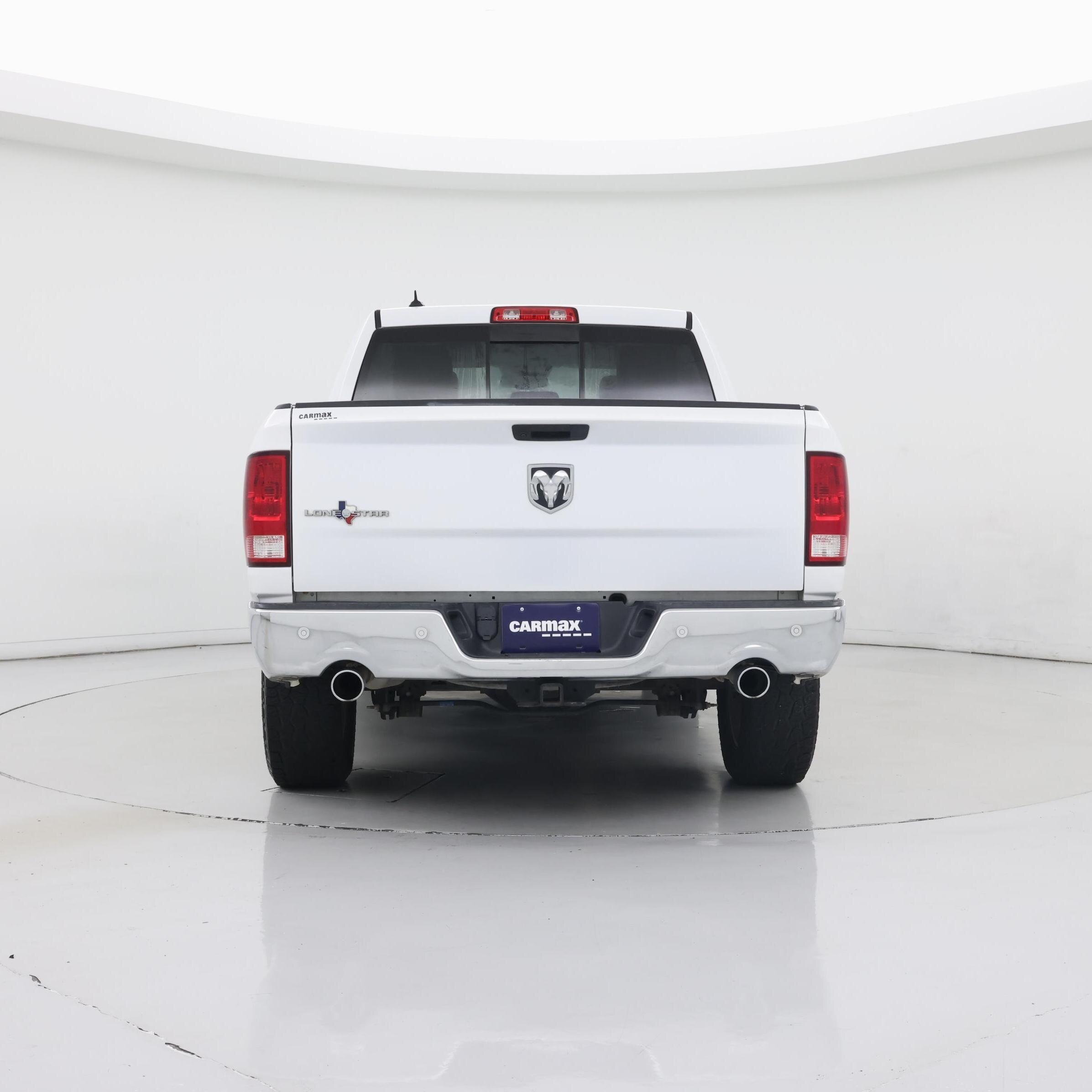 Thumbnail: 2019 RAM 1500 Classic - 6