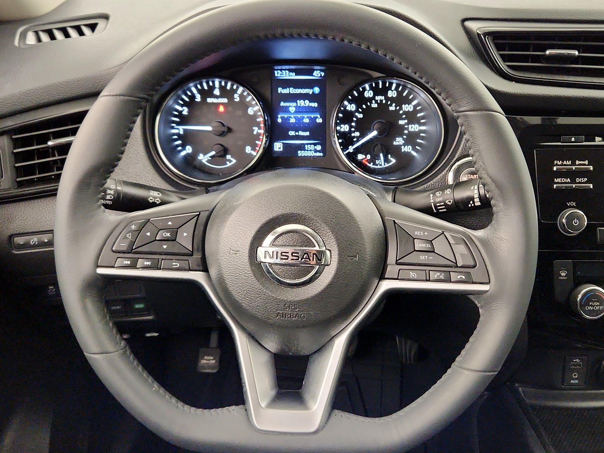 Thumbnail: 2017 Nissan Rogue - 10