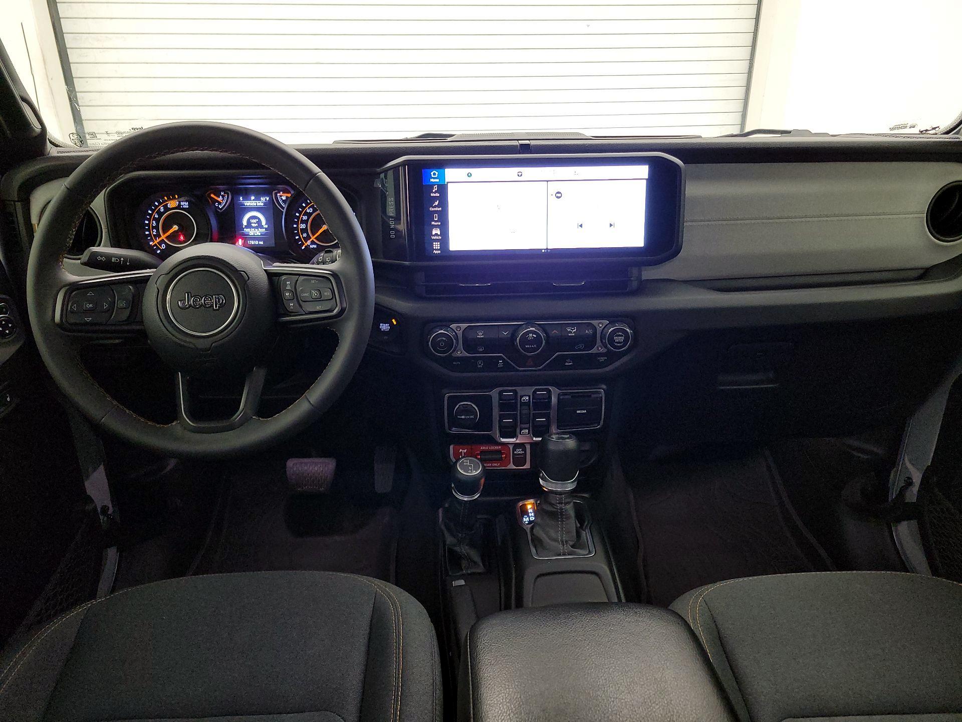 Thumbnail: 2024 Jeep Wrangler - 9