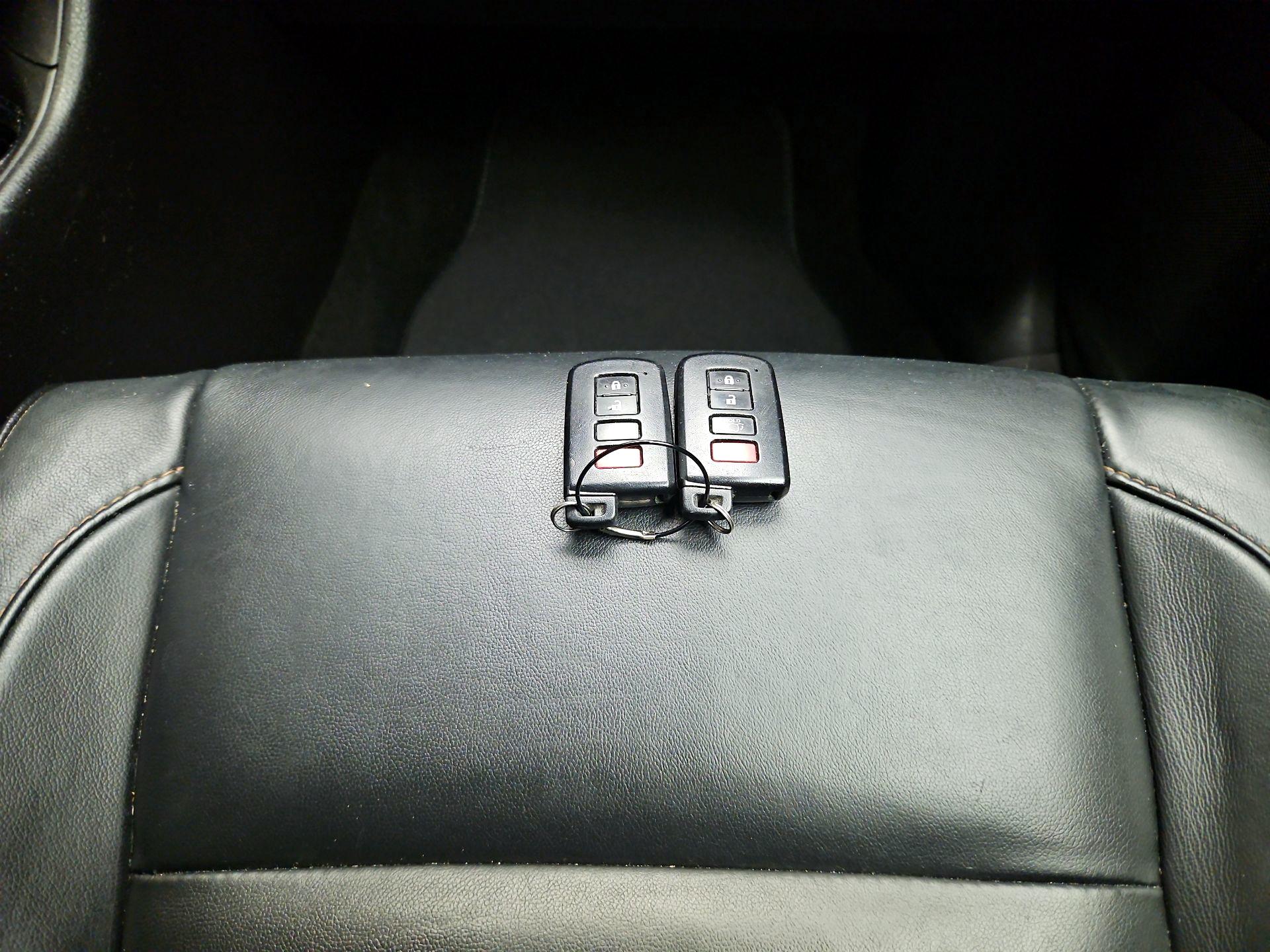 Thumbnail: 2017 Toyota Highlander - 20