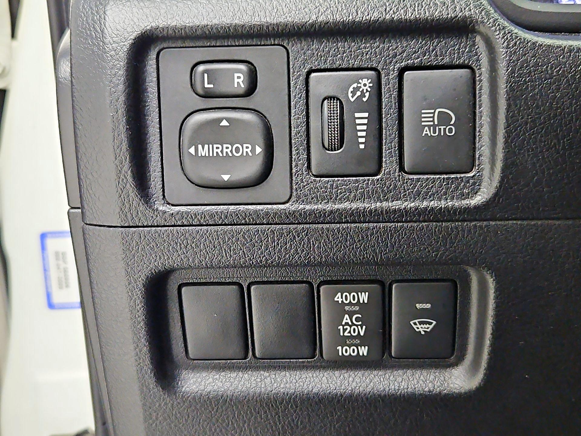 Thumbnail: 2023 Toyota 4Runner - 13