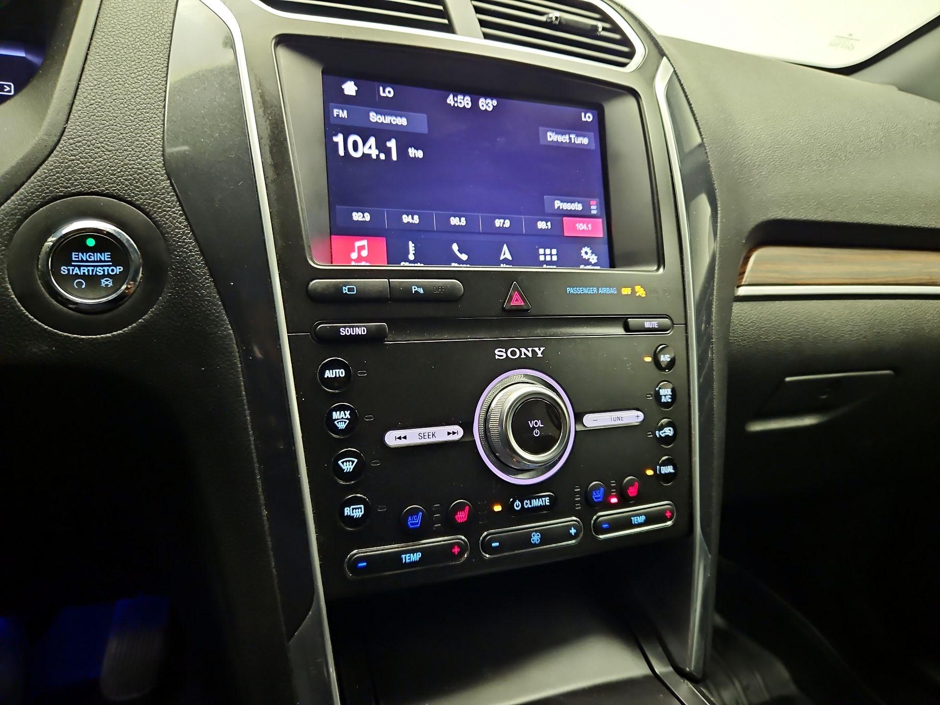 Thumbnail: 2019 Ford Explorer - 16