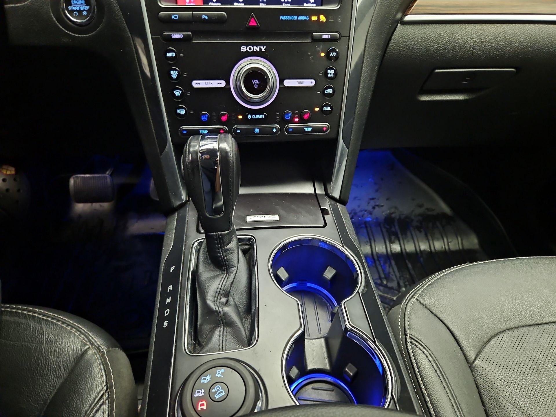 Thumbnail: 2019 Ford Explorer - 17