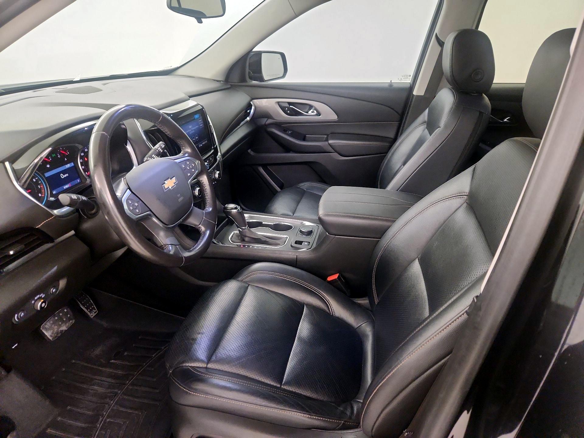 Thumbnail: 2020 Chevrolet Traverse - 11