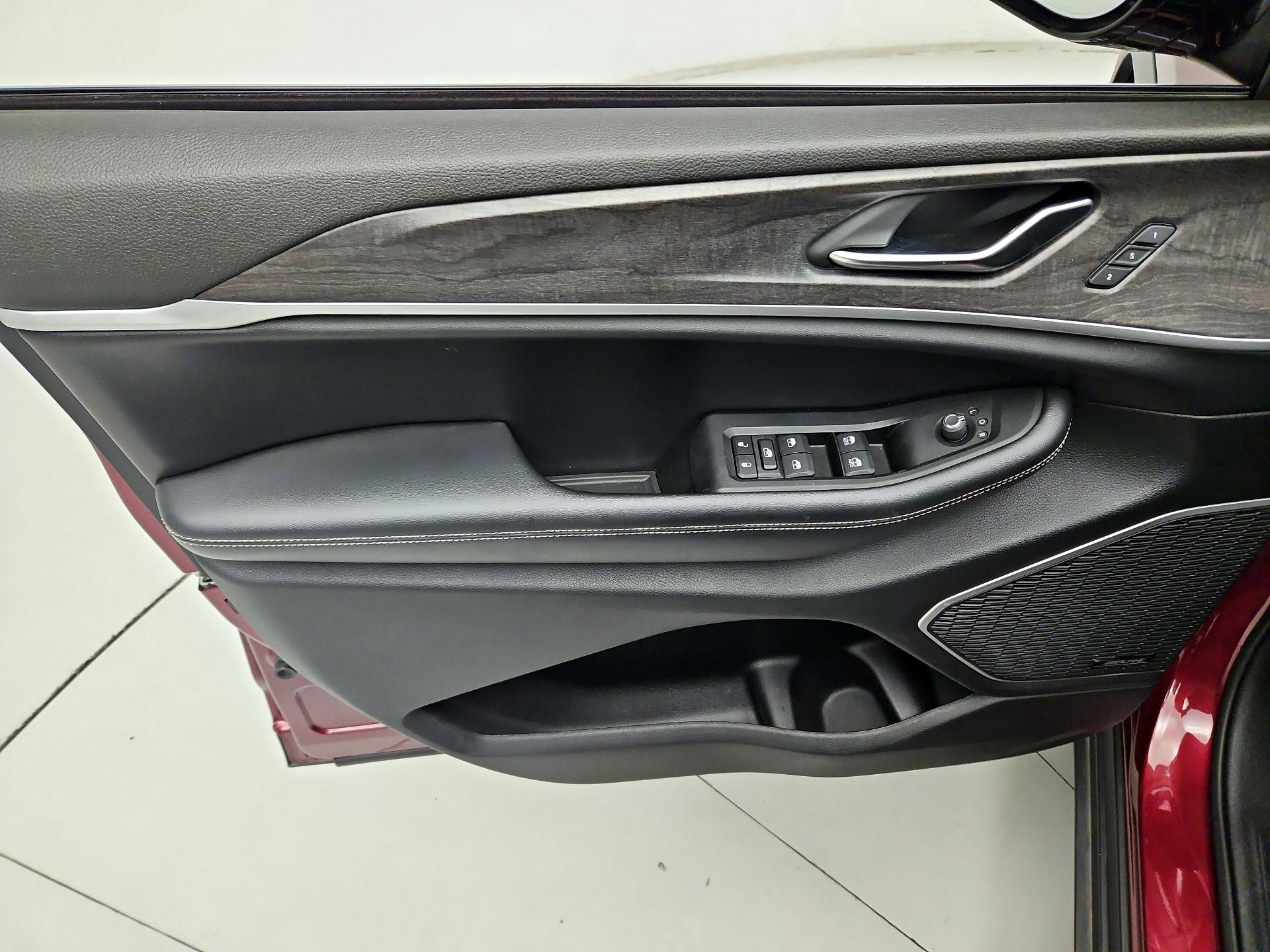 Thumbnail: 2021 Jeep Grand Cherokee L - 12