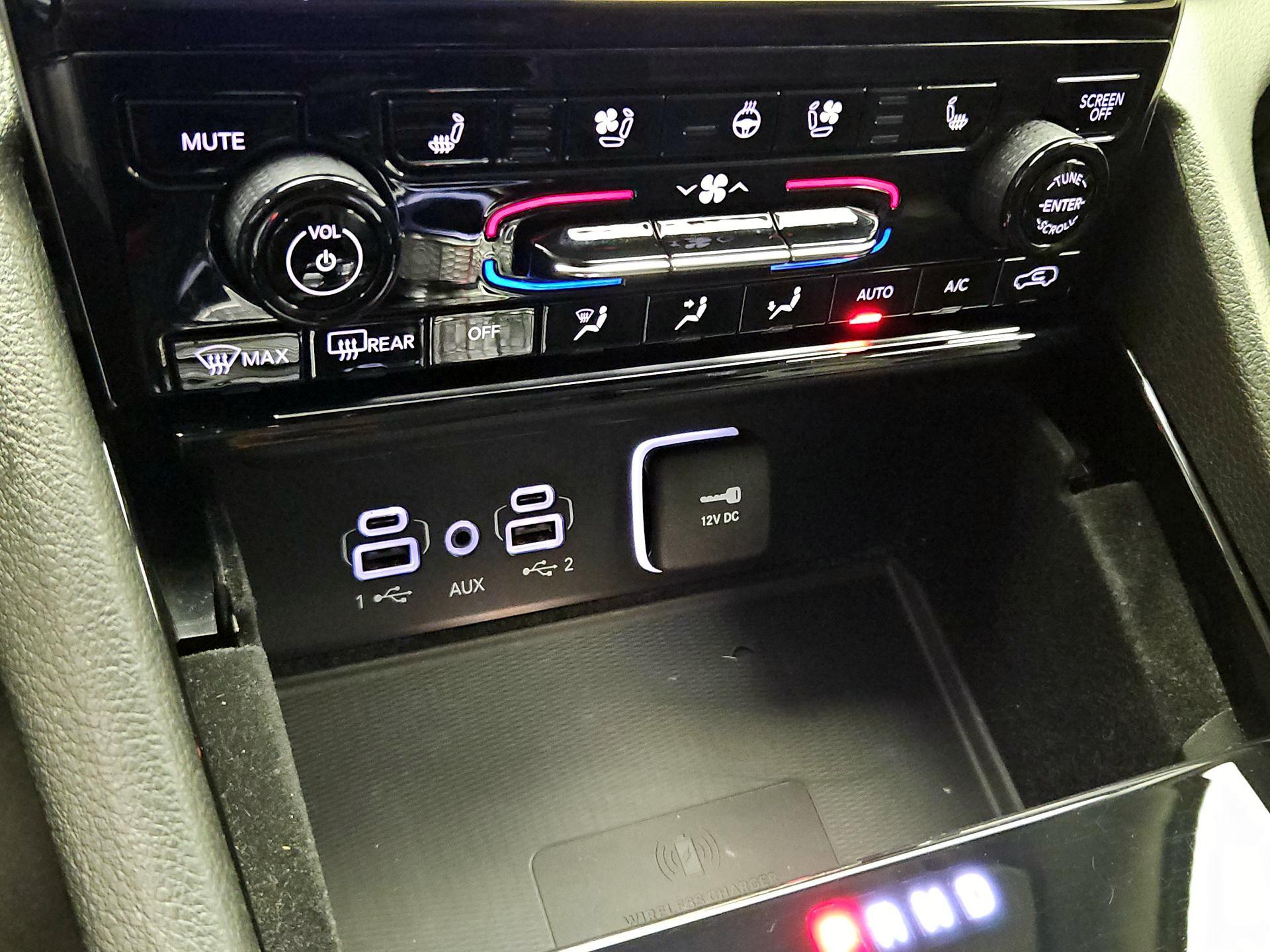 Thumbnail: 2021 Jeep Grand Cherokee L - 17