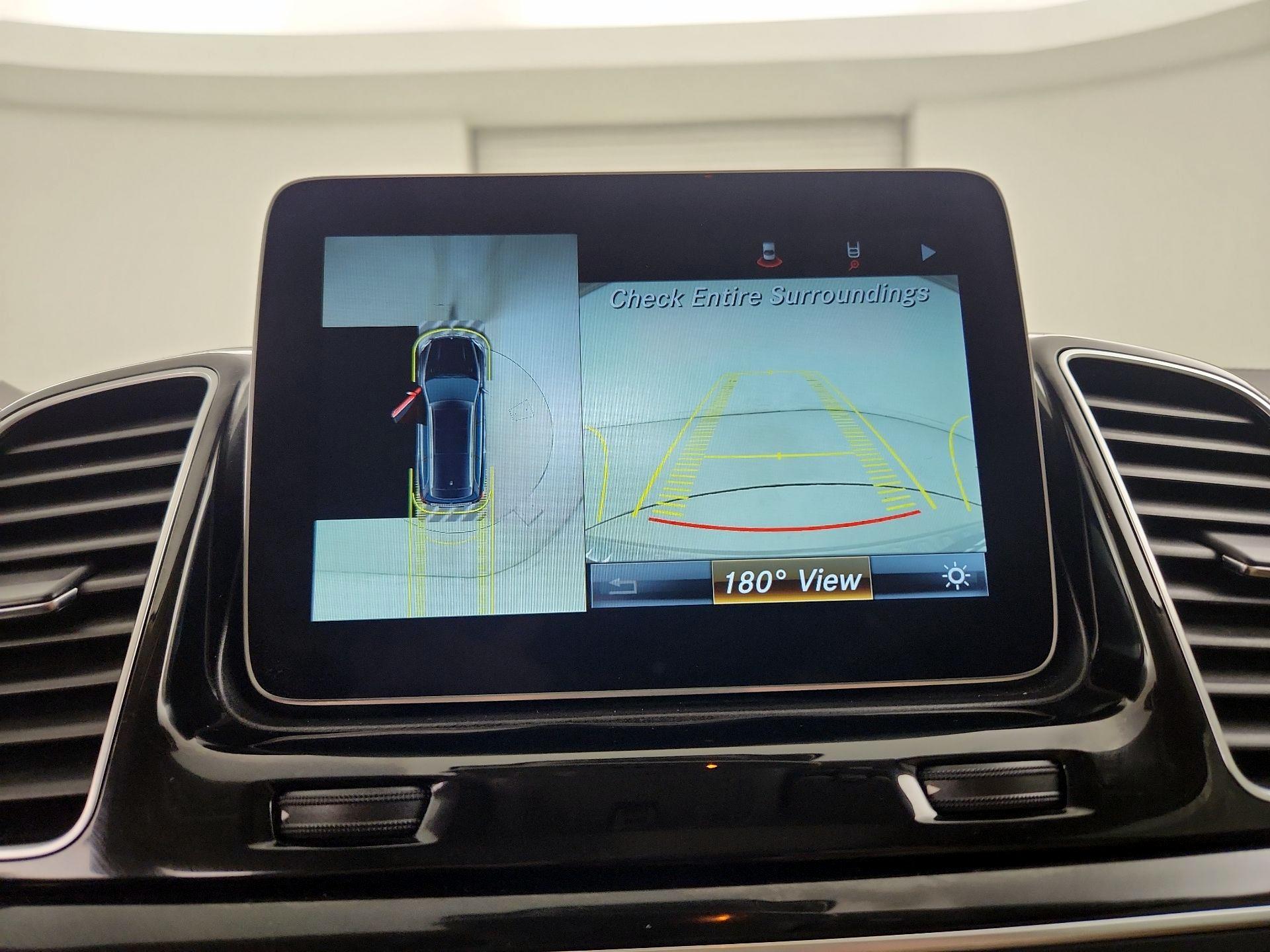 Thumbnail: 2019 Mercedes-Benz GLS - 15