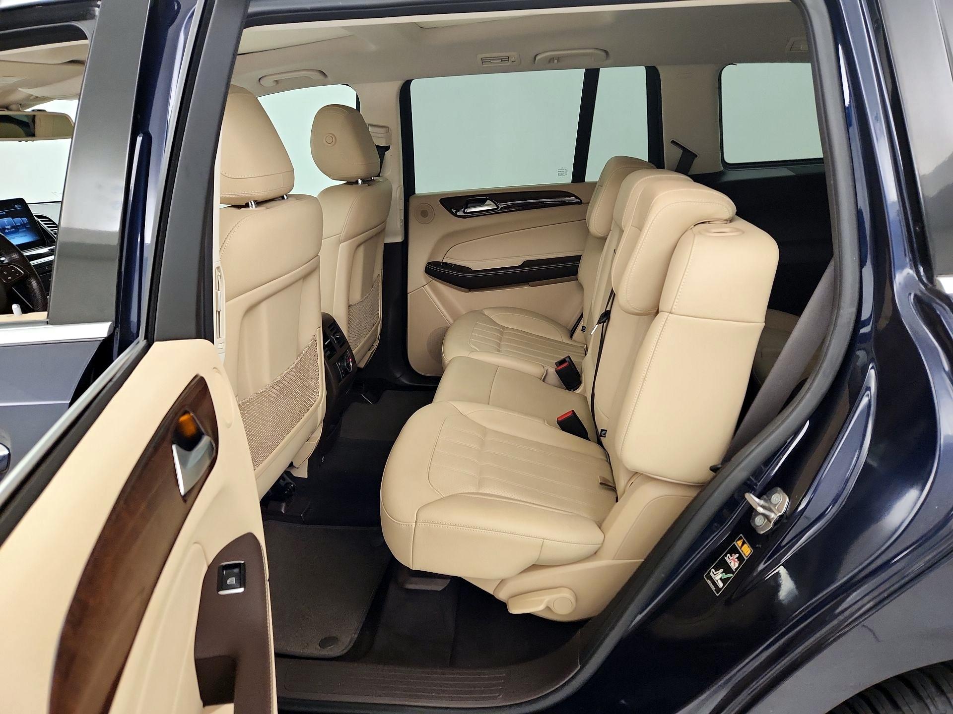 Thumbnail: 2019 Mercedes-Benz GLS - 20