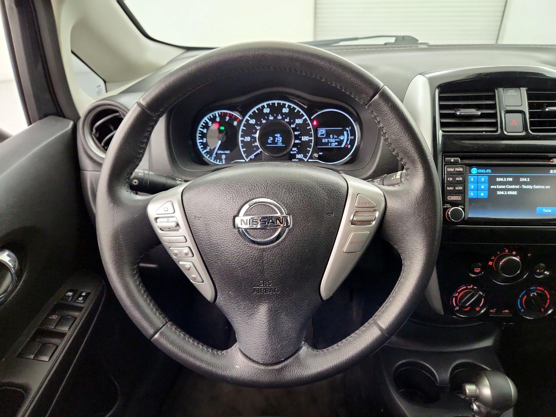 Thumbnail: 2016 Nissan Versa Note - 10