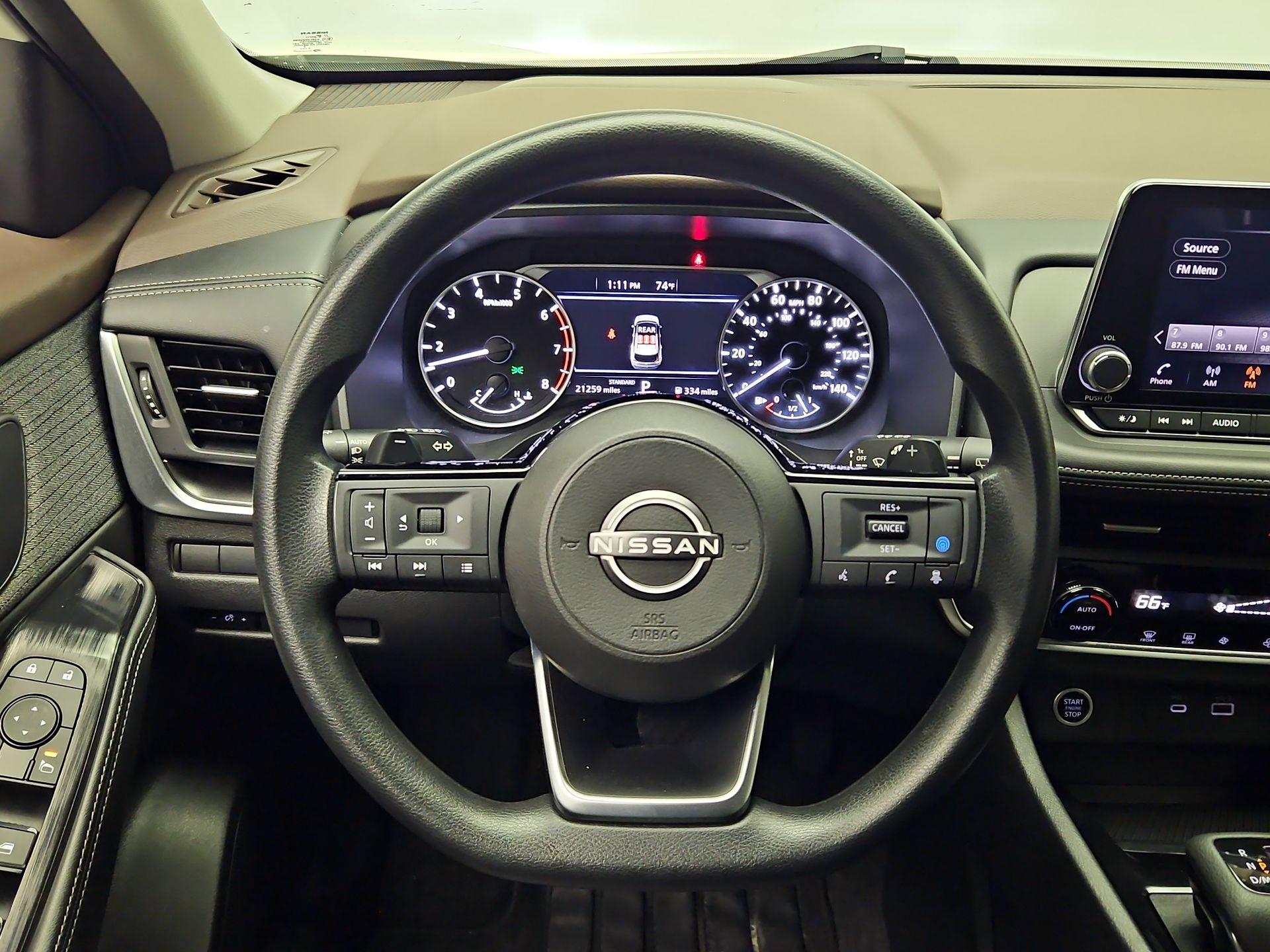 Thumbnail: 2023 Nissan Rogue - 10