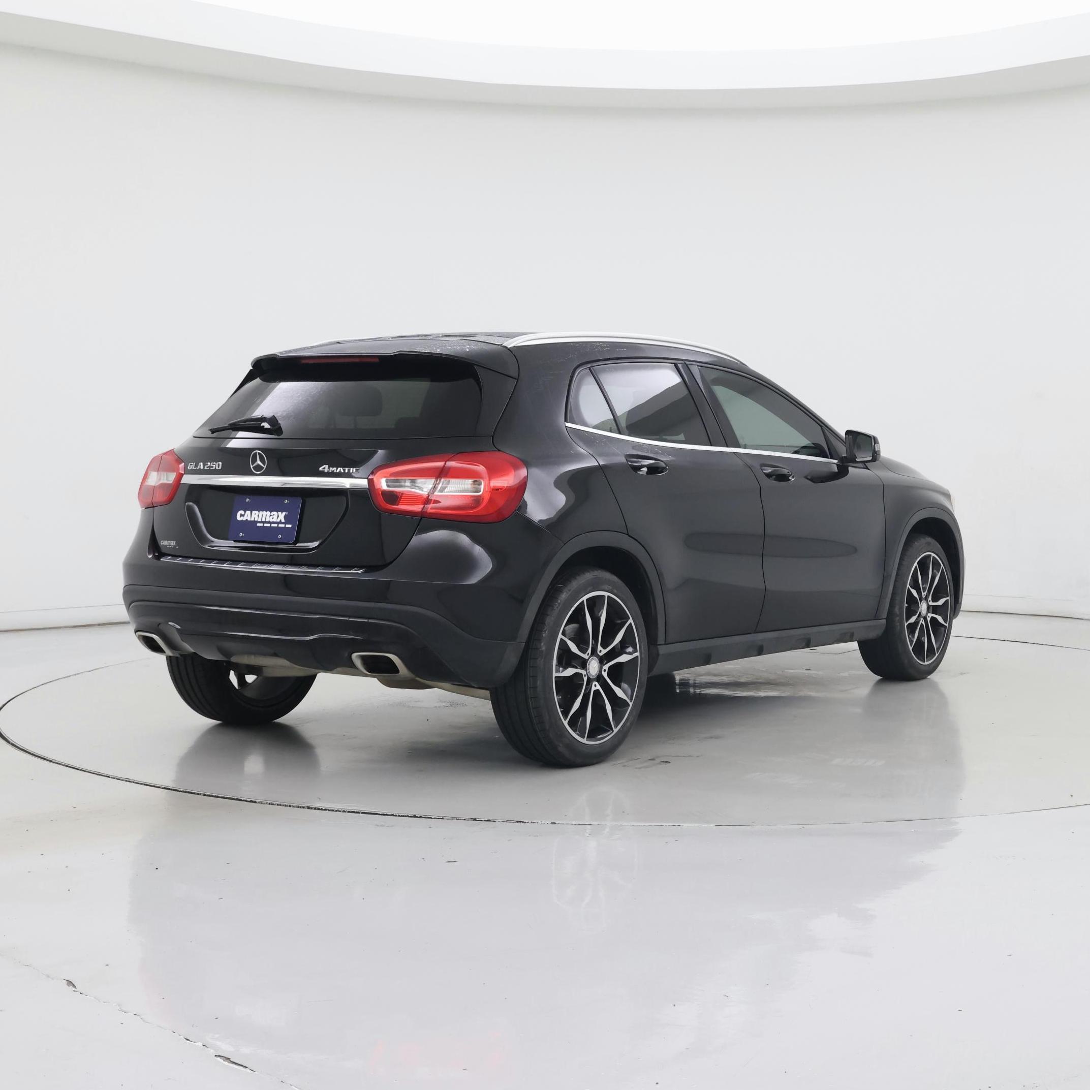 Thumbnail: 2015 Mercedes-Benz GLA - 8