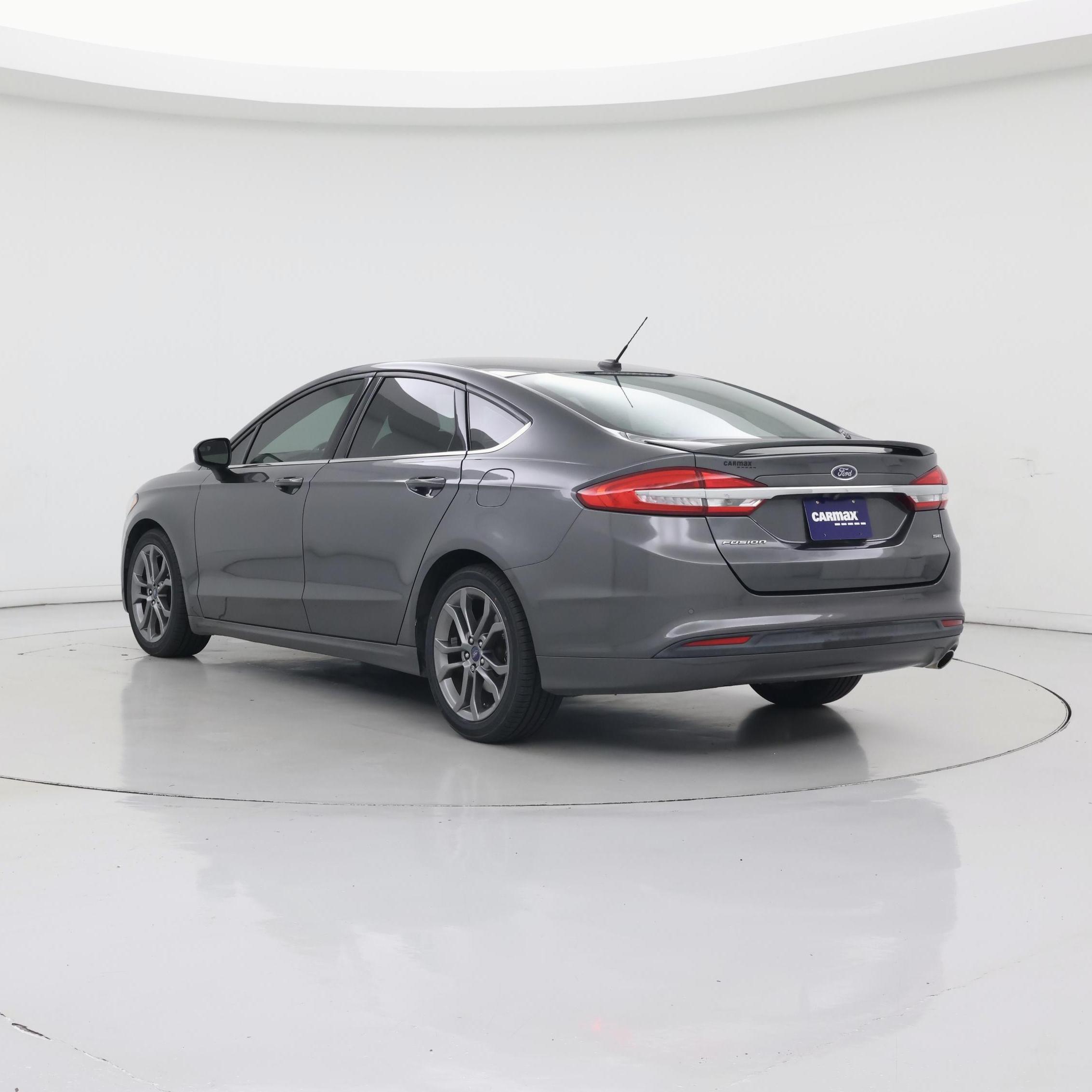 Thumbnail: 2017 Ford Fusion - 2