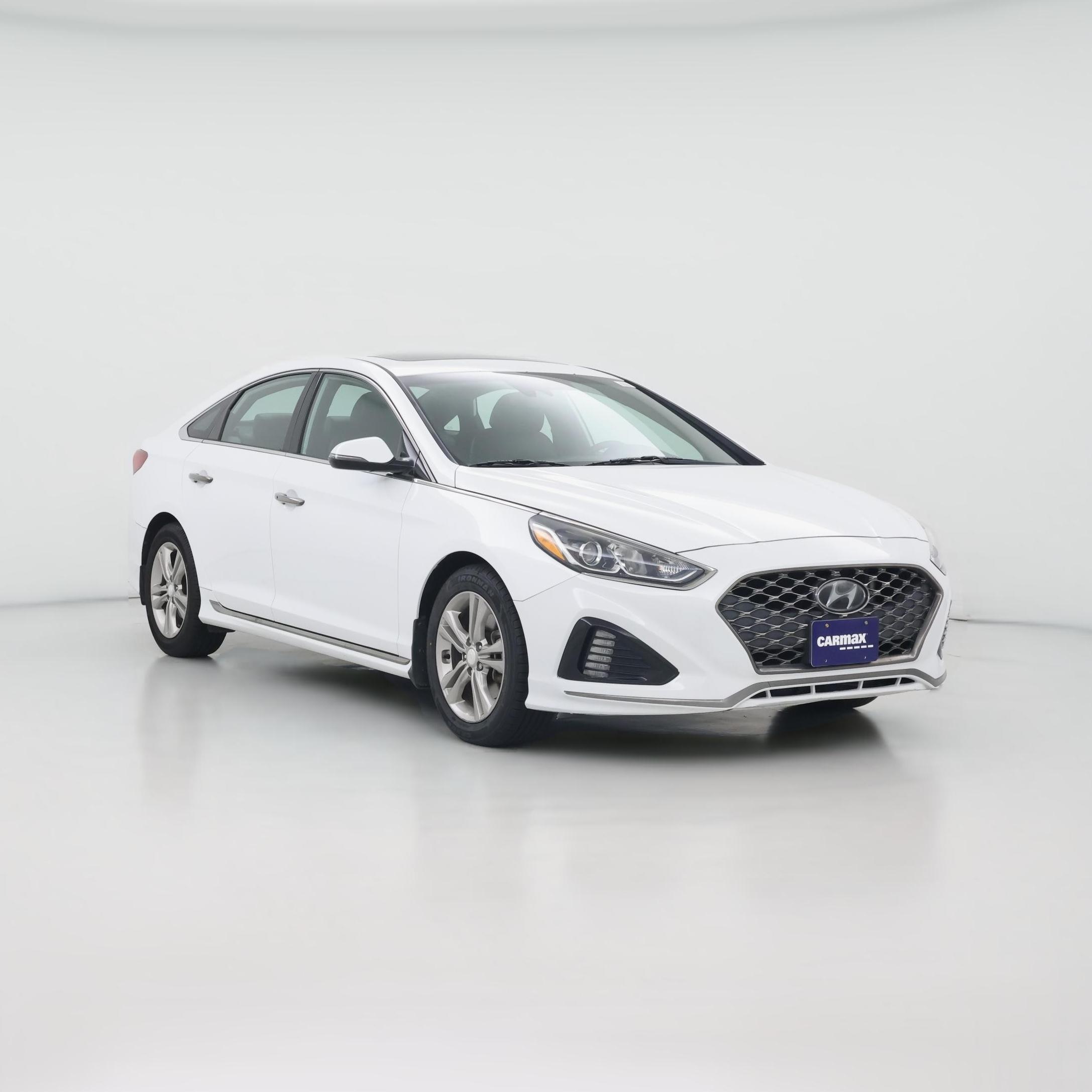 Thumbnail: 2019 Hyundai Sonata - 1