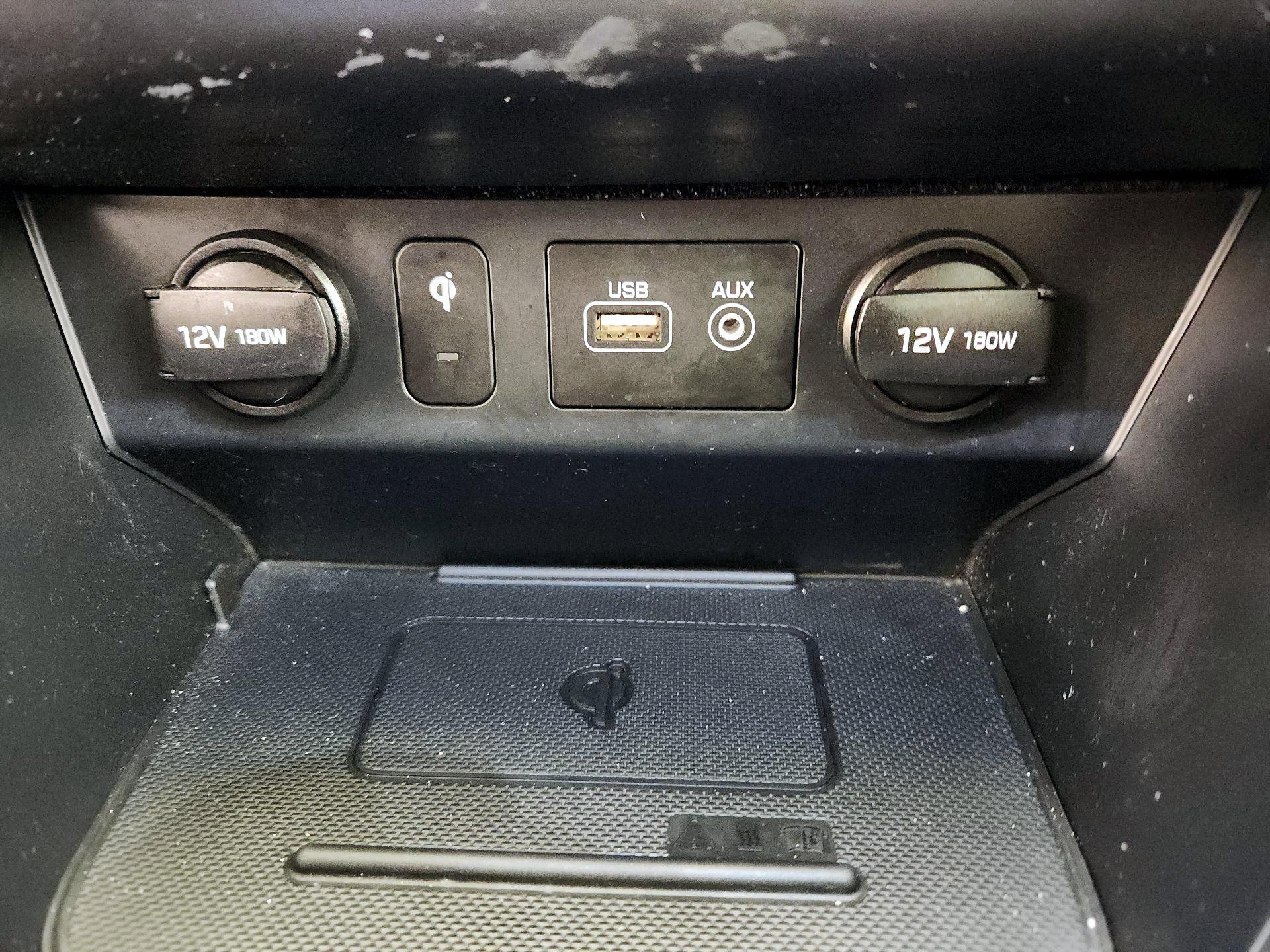 Thumbnail: 2019 Hyundai Sonata - 18