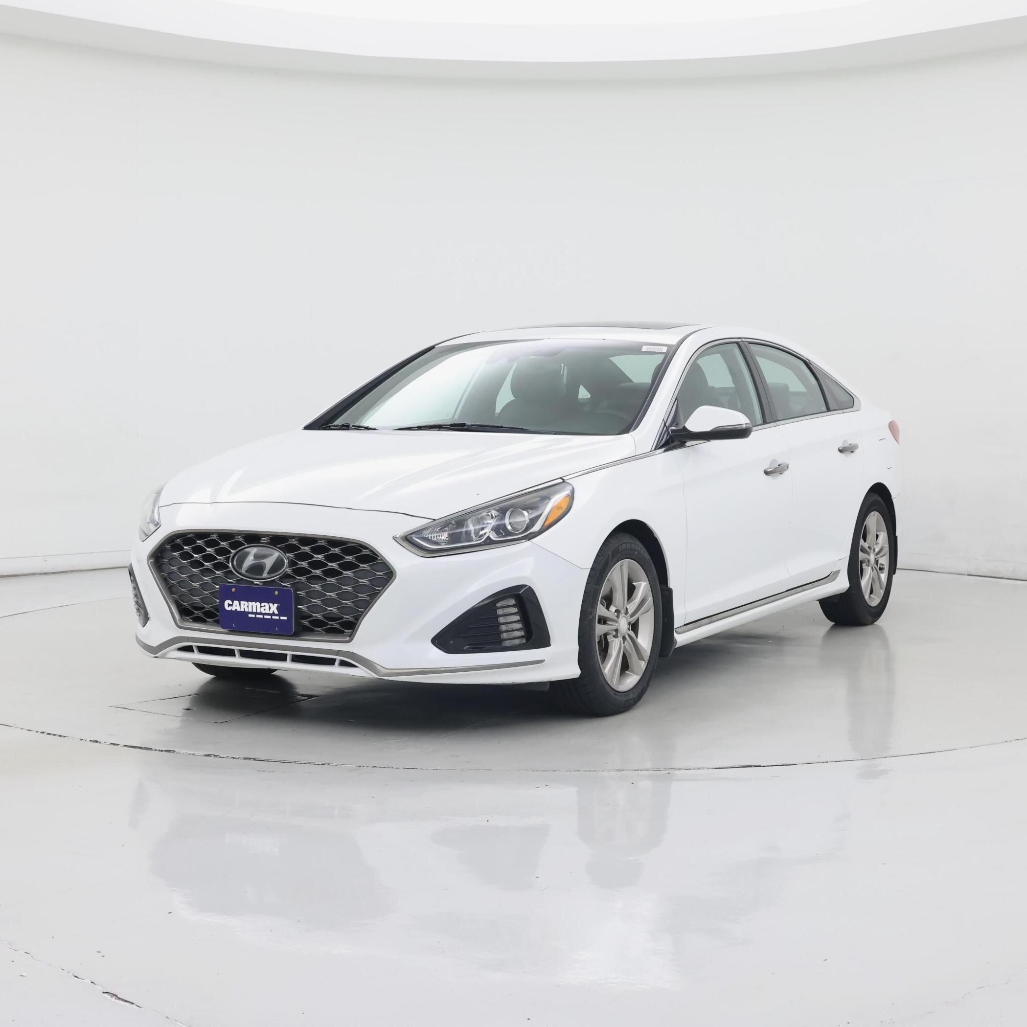 Thumbnail: 2019 Hyundai Sonata - 4