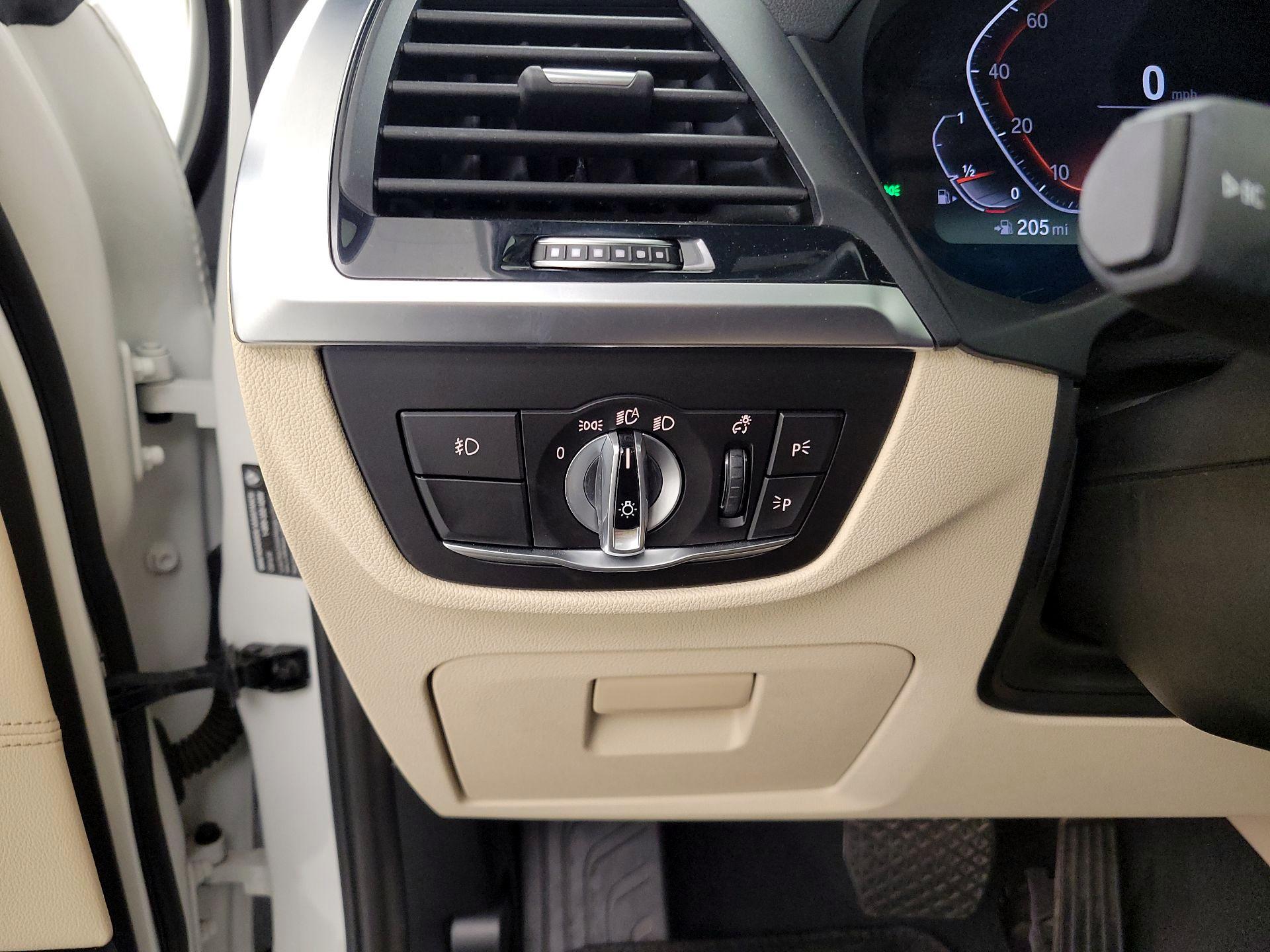 Thumbnail: 2020 BMW X3 - 13