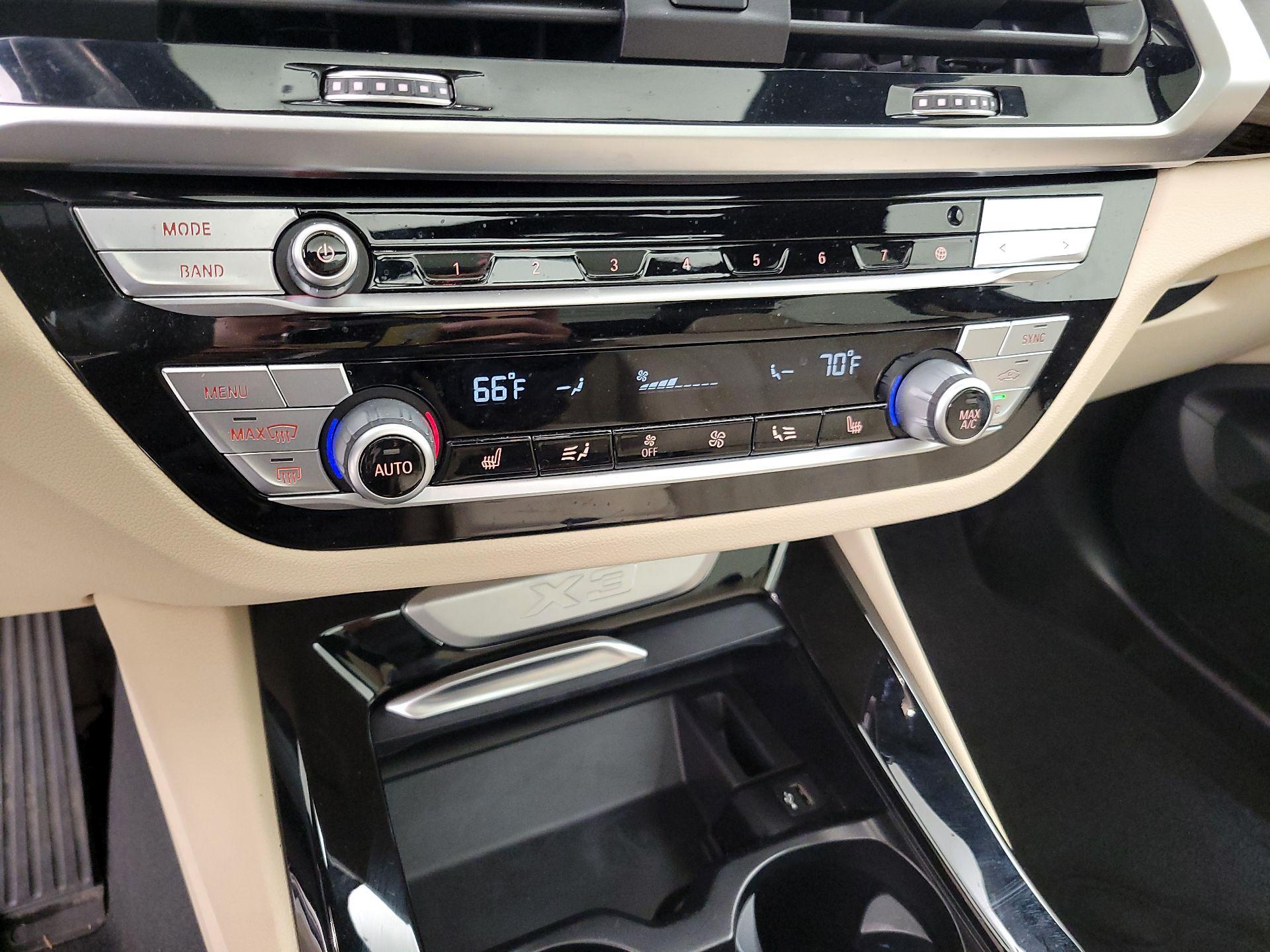 Thumbnail: 2020 BMW X3 - 17