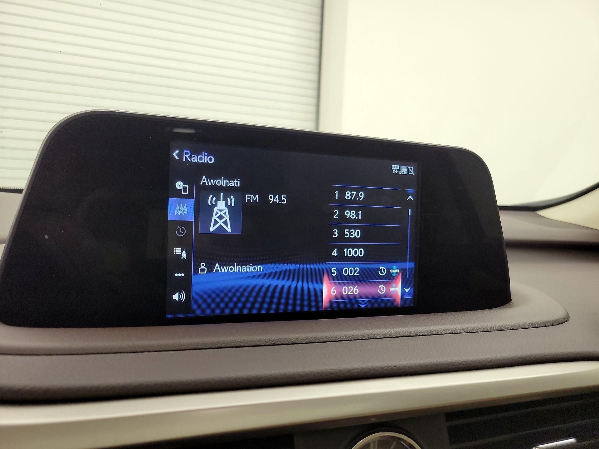 Thumbnail: 2020 Lexus RX - 15