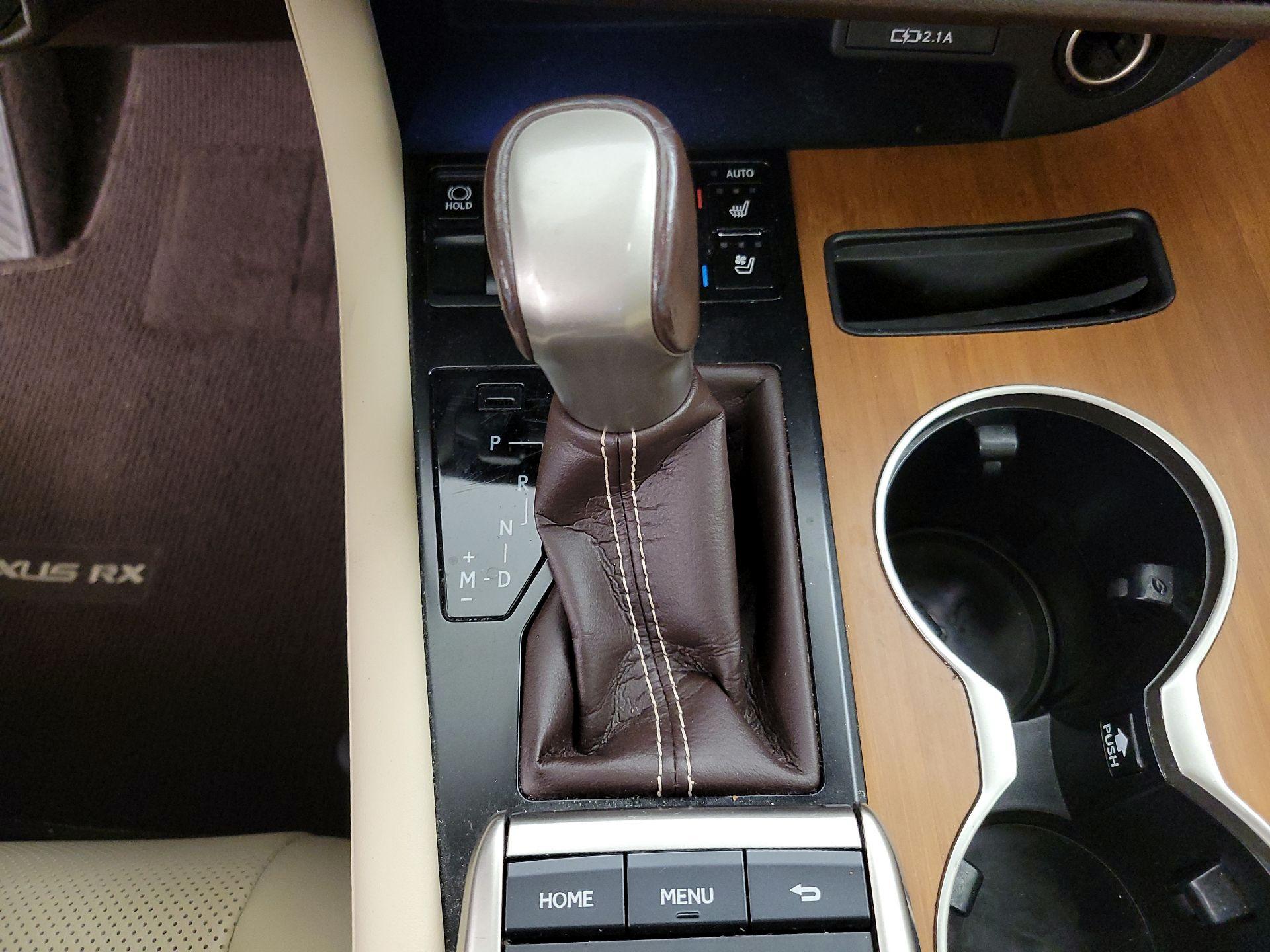 Thumbnail: 2020 Lexus RX - 17