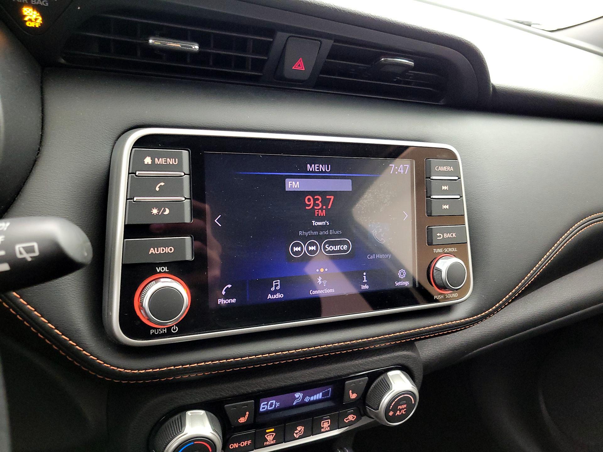 Thumbnail: 2018 Nissan Kicks - 15