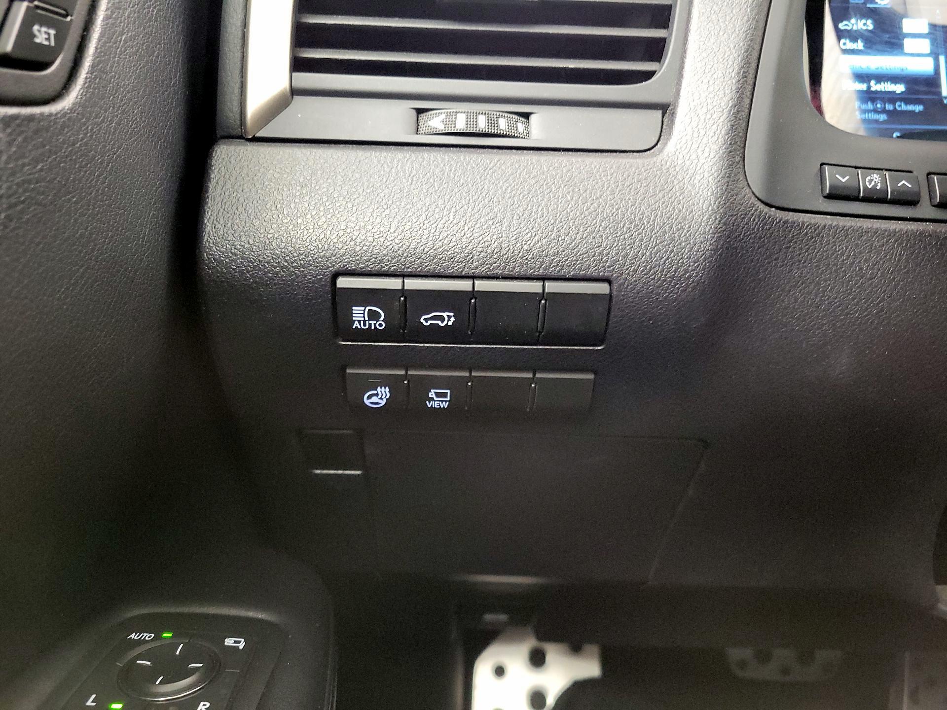 Thumbnail: 2018 Lexus RX - 13