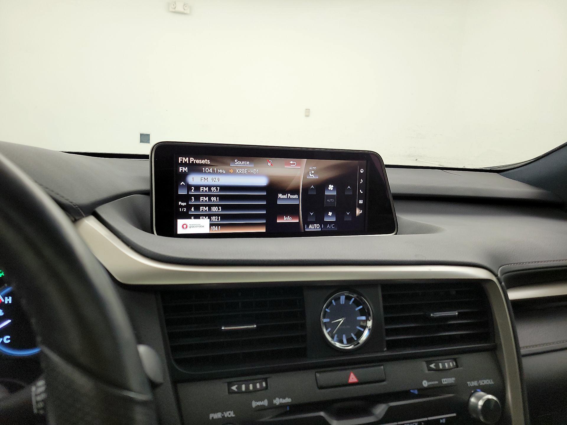 Thumbnail: 2018 Lexus RX - 16