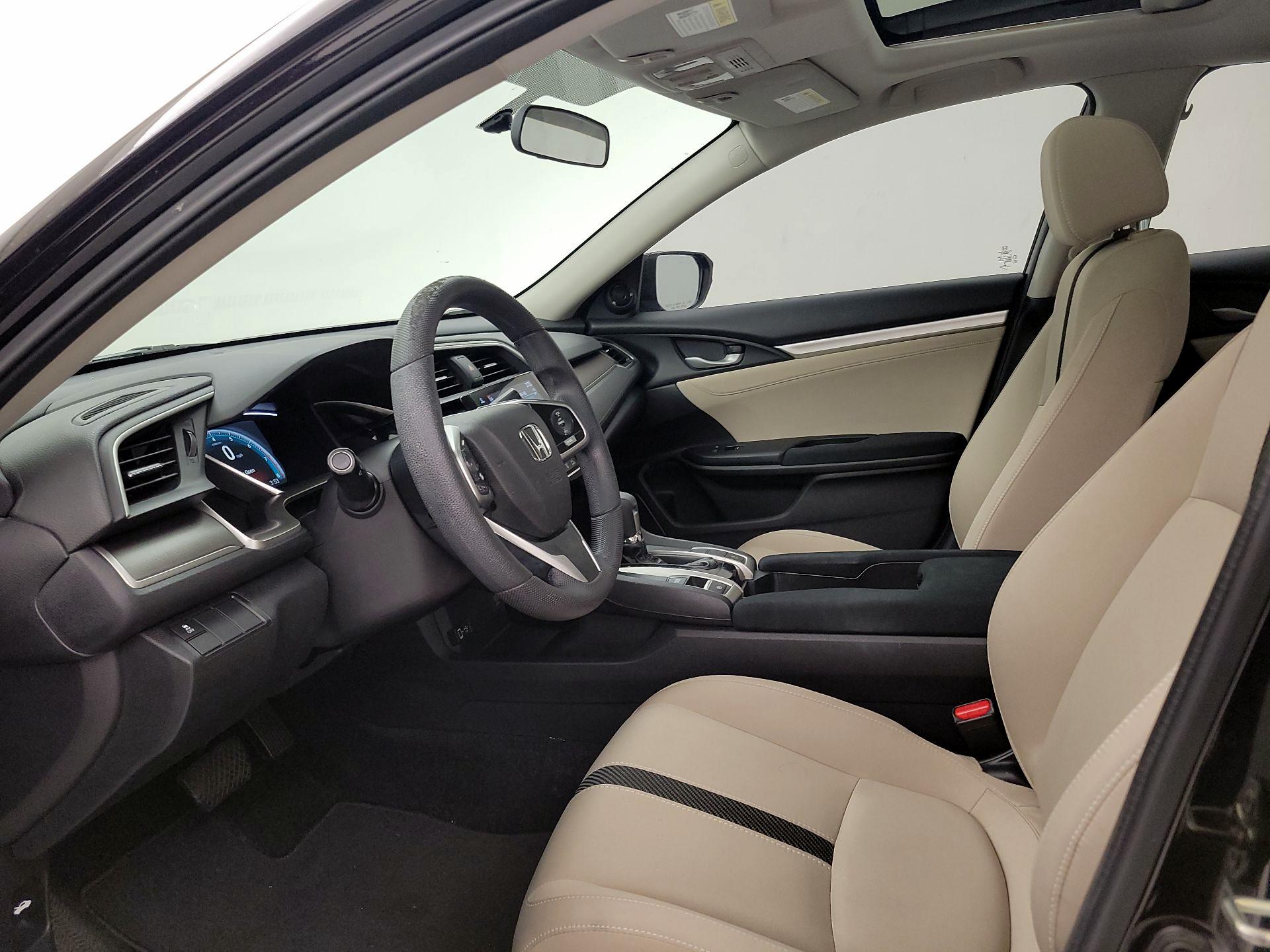 Thumbnail: 2017 Honda Civic - 11