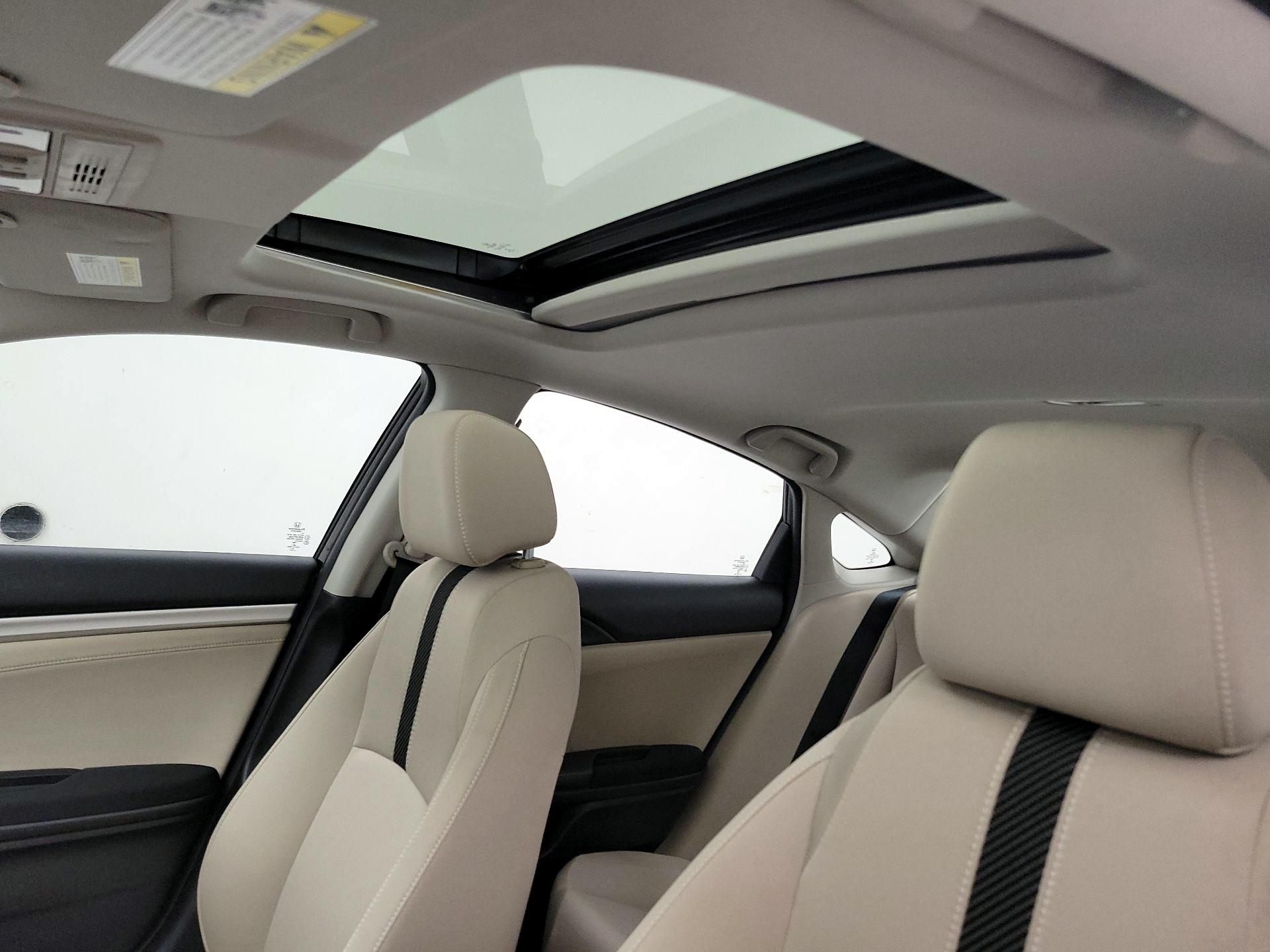 Thumbnail: 2017 Honda Civic - 19