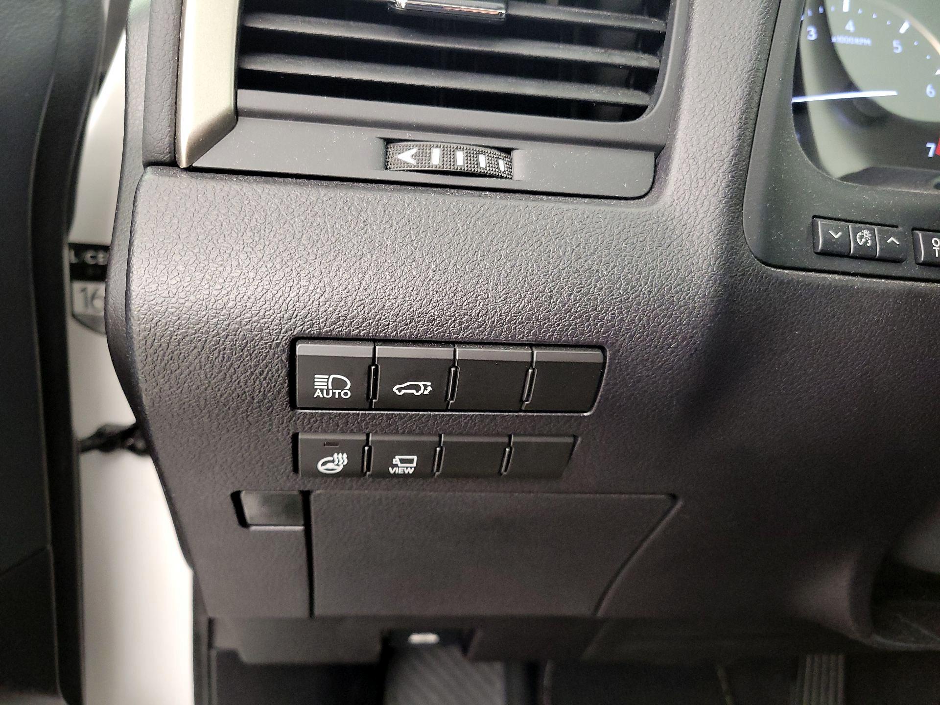 Thumbnail: 2020 Lexus RX - 13