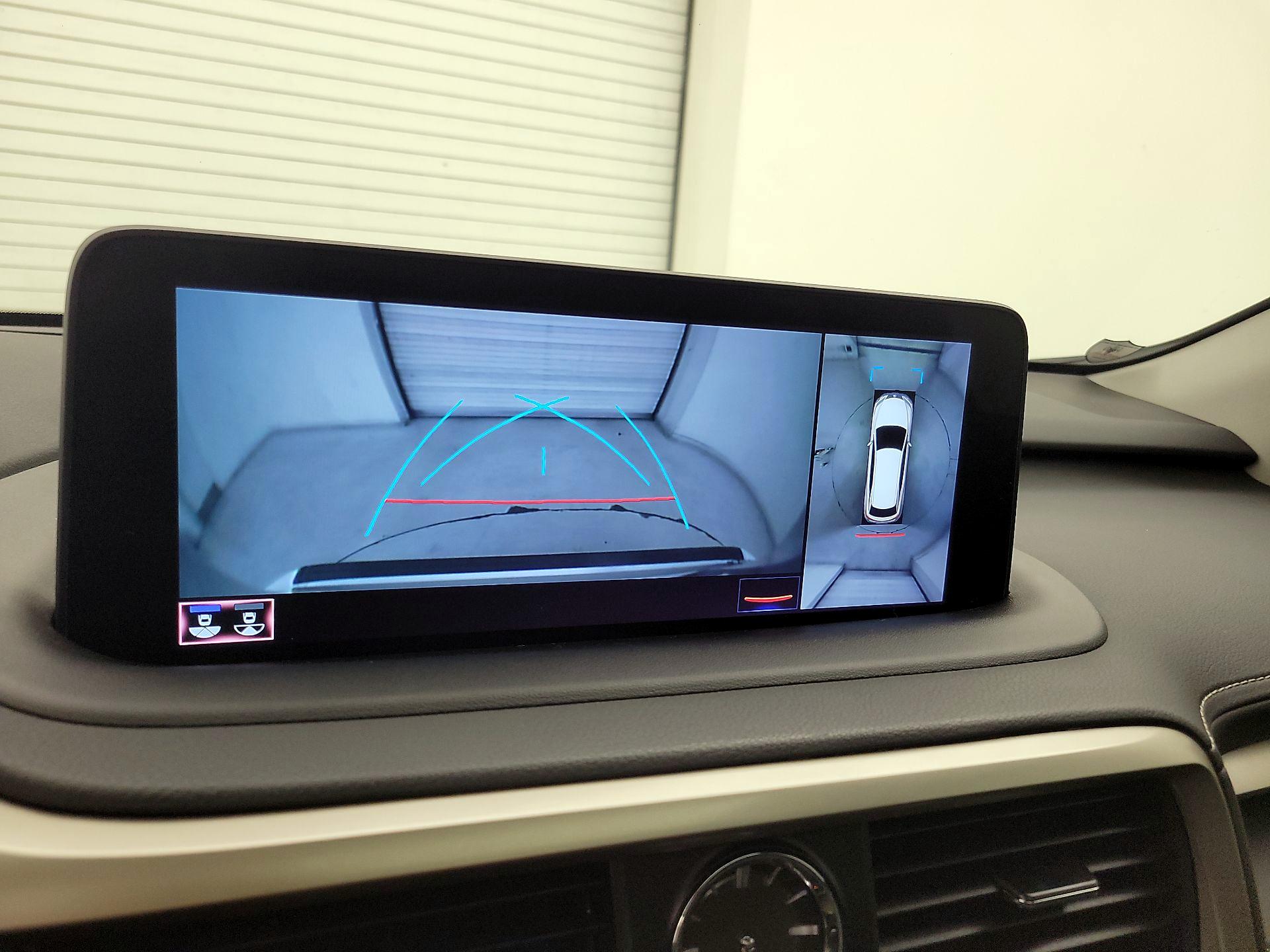 Thumbnail: 2020 Lexus RX - 15