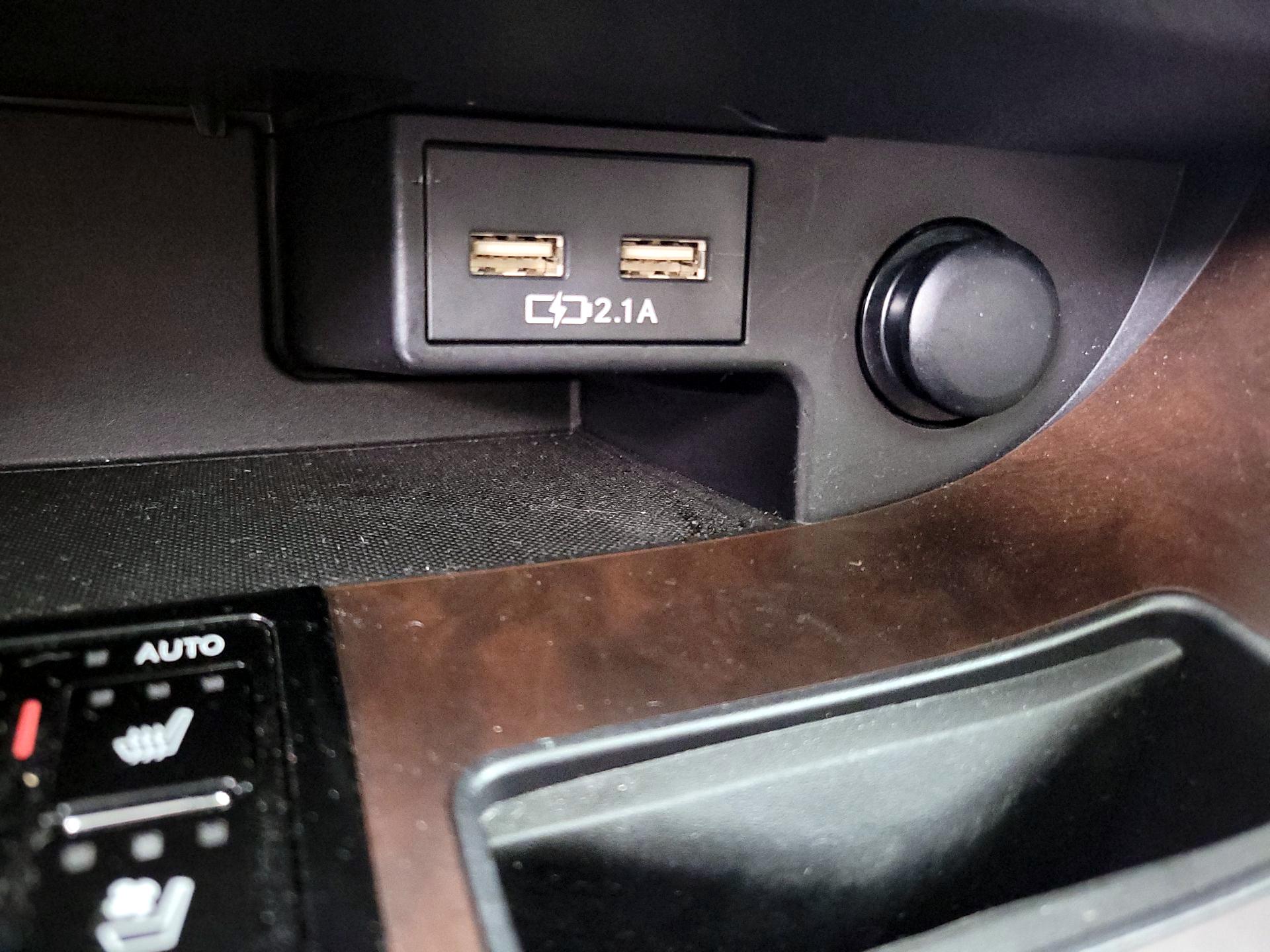 Thumbnail: 2020 Lexus RX - 19