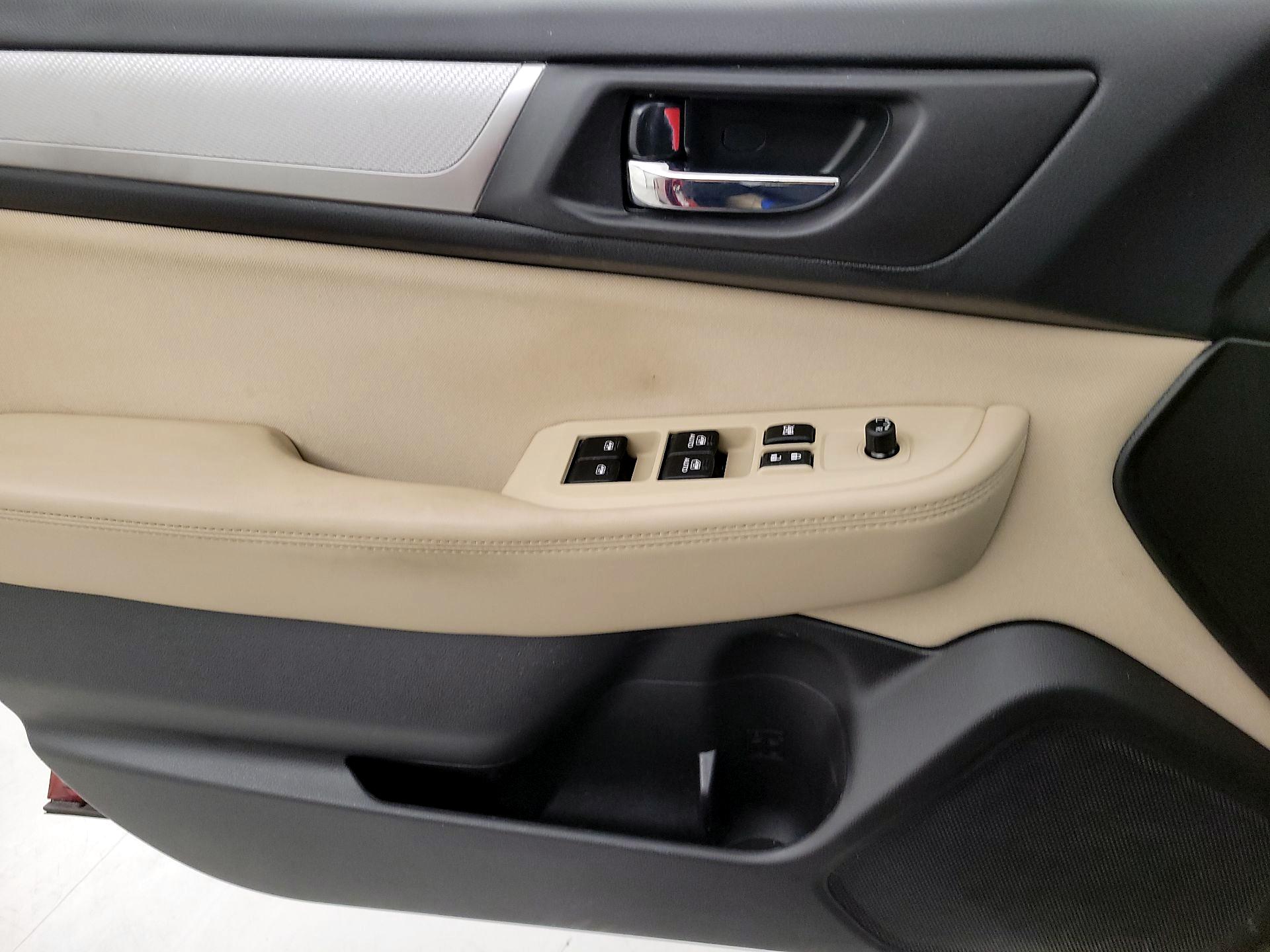 Thumbnail: 2017 Subaru Outback - 12