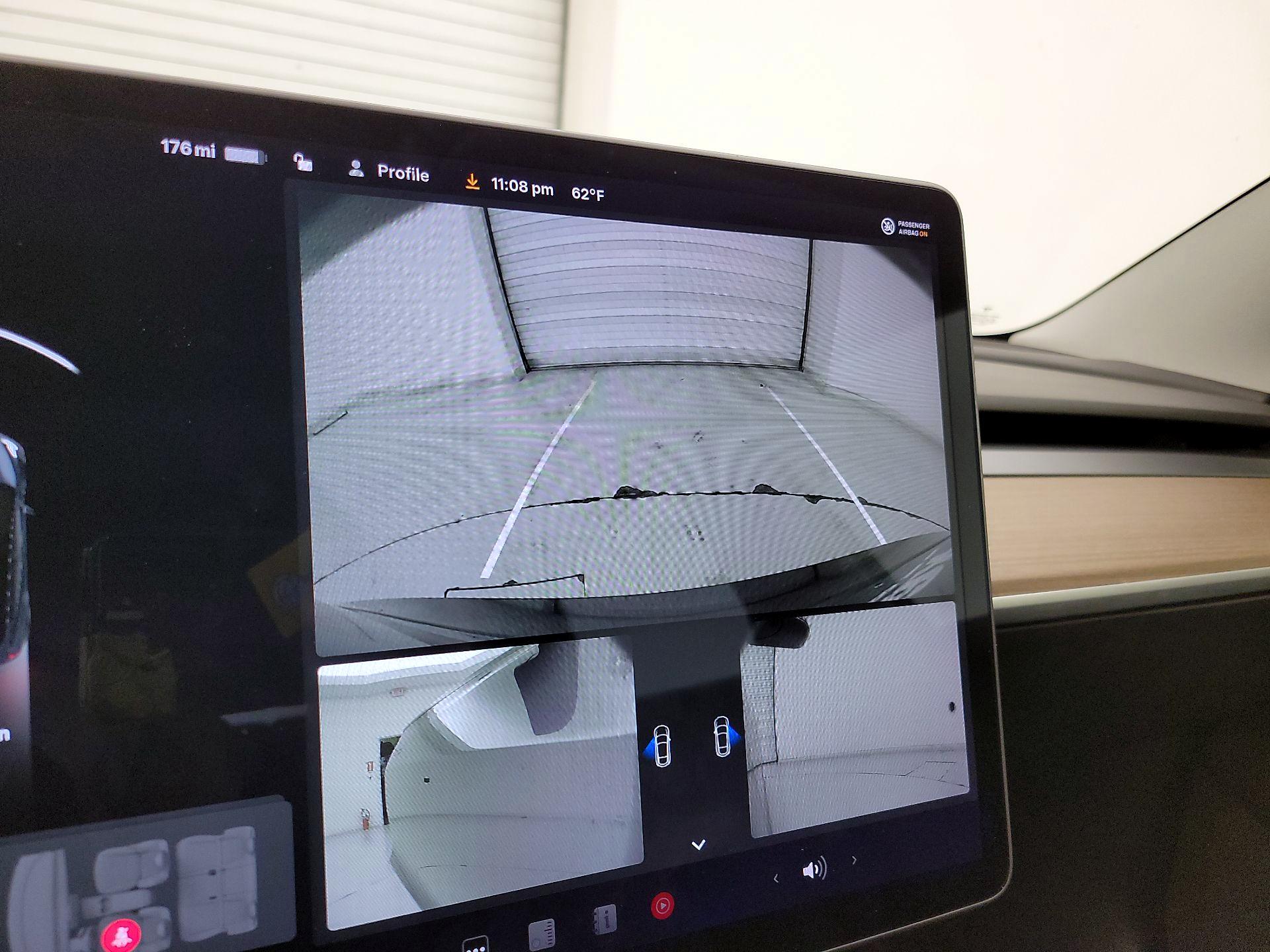 Thumbnail: 2021 Tesla Model 3 - 14