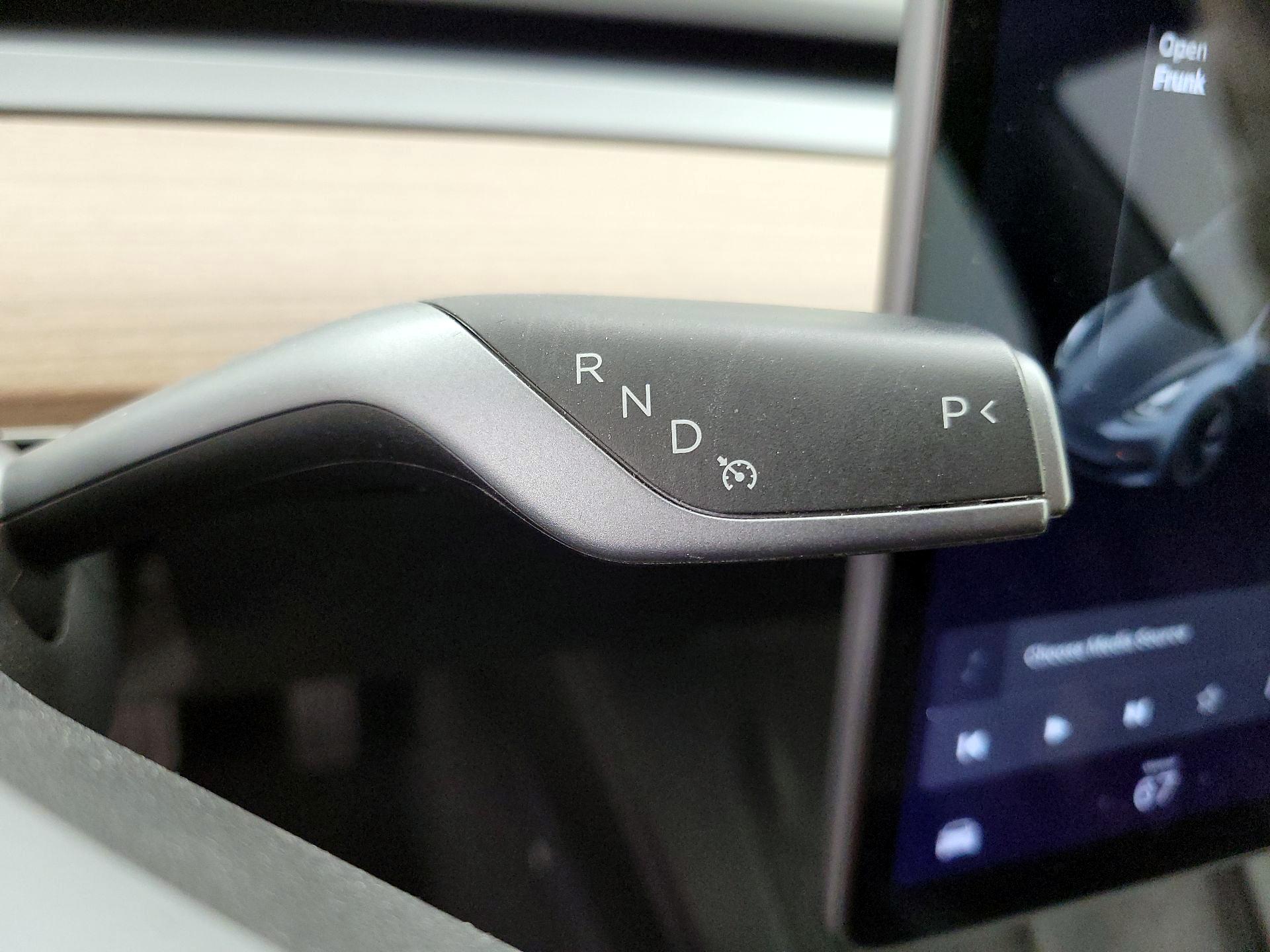 Thumbnail: 2021 Tesla Model 3 - 17